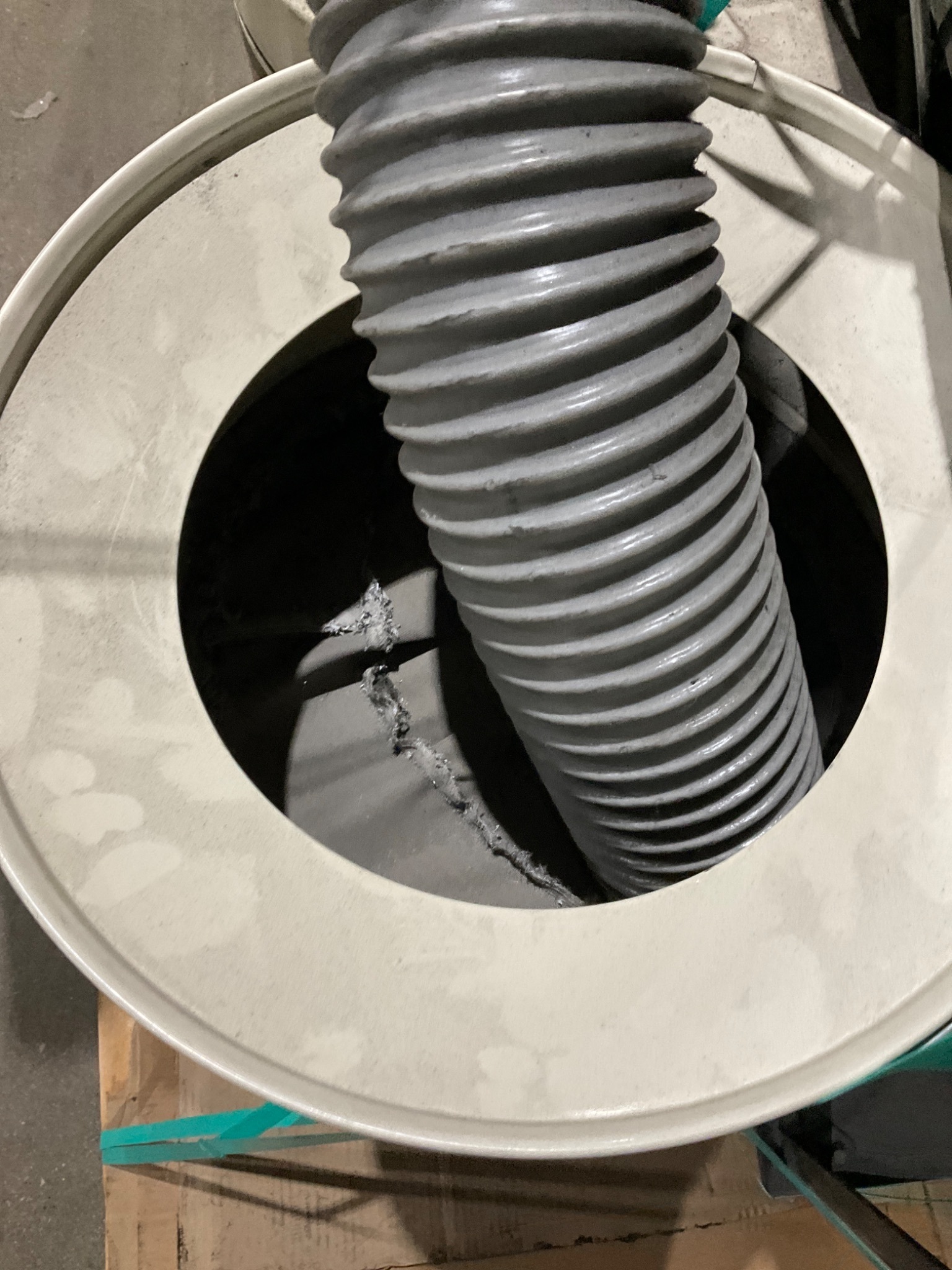 DAYTON 3AA28 Dust Collector USED 6