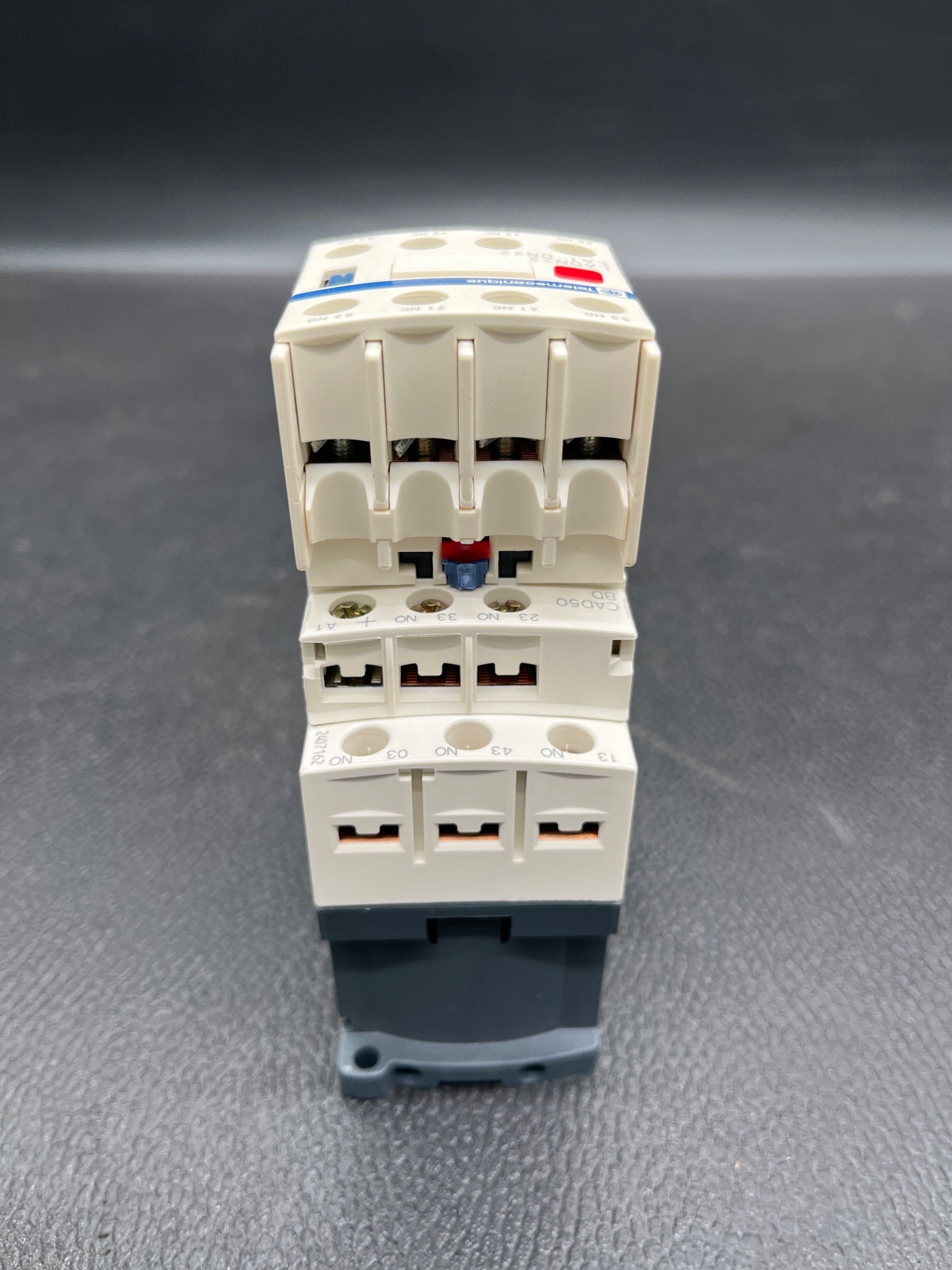 TELEMECANIQUE CAD72REQ3828G5 Control Relay NEW 3