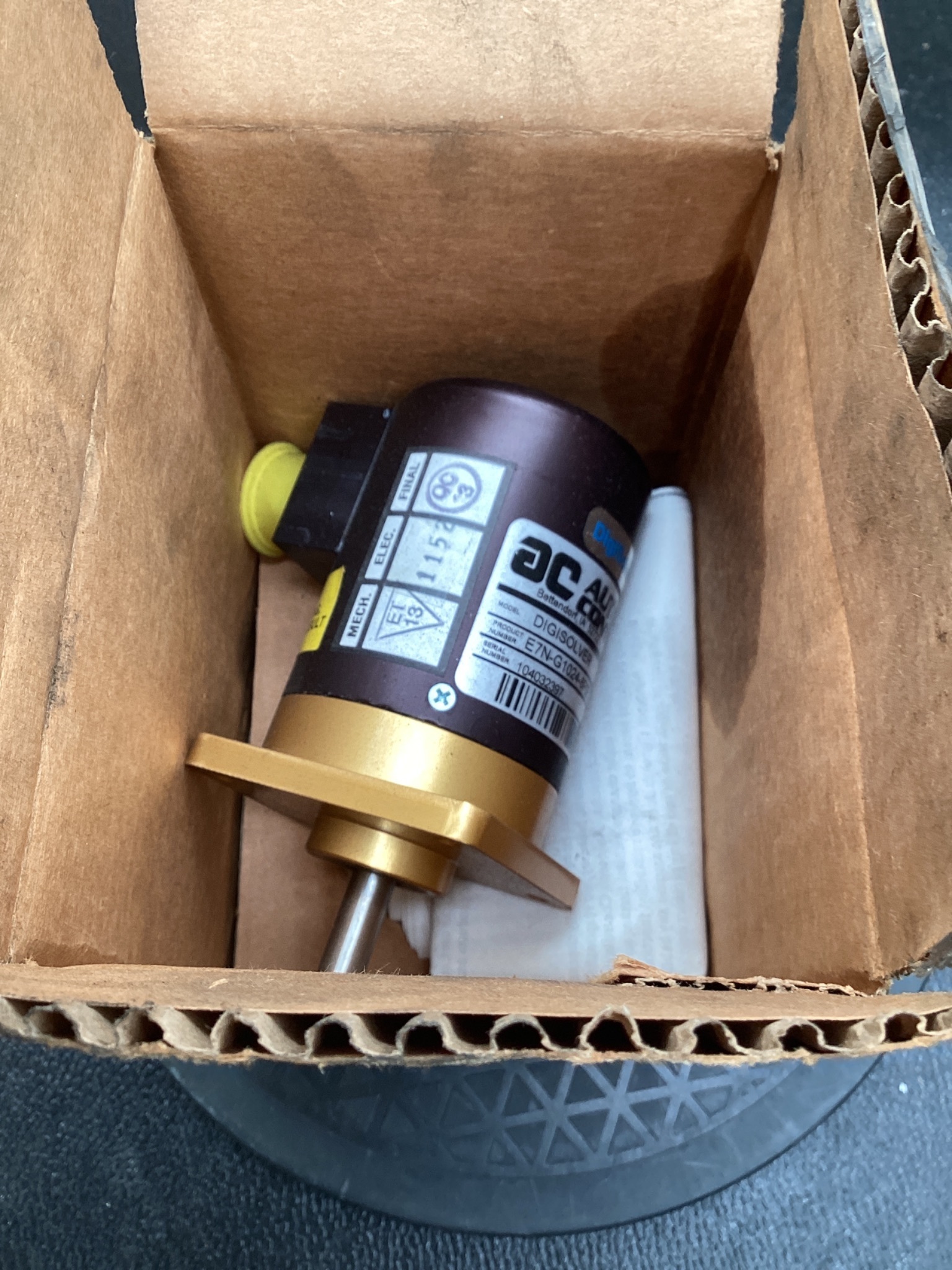 AUTOTECH E7N‑G1024‑8P0FS DigiSolver Rotary Encoder NEW 5
