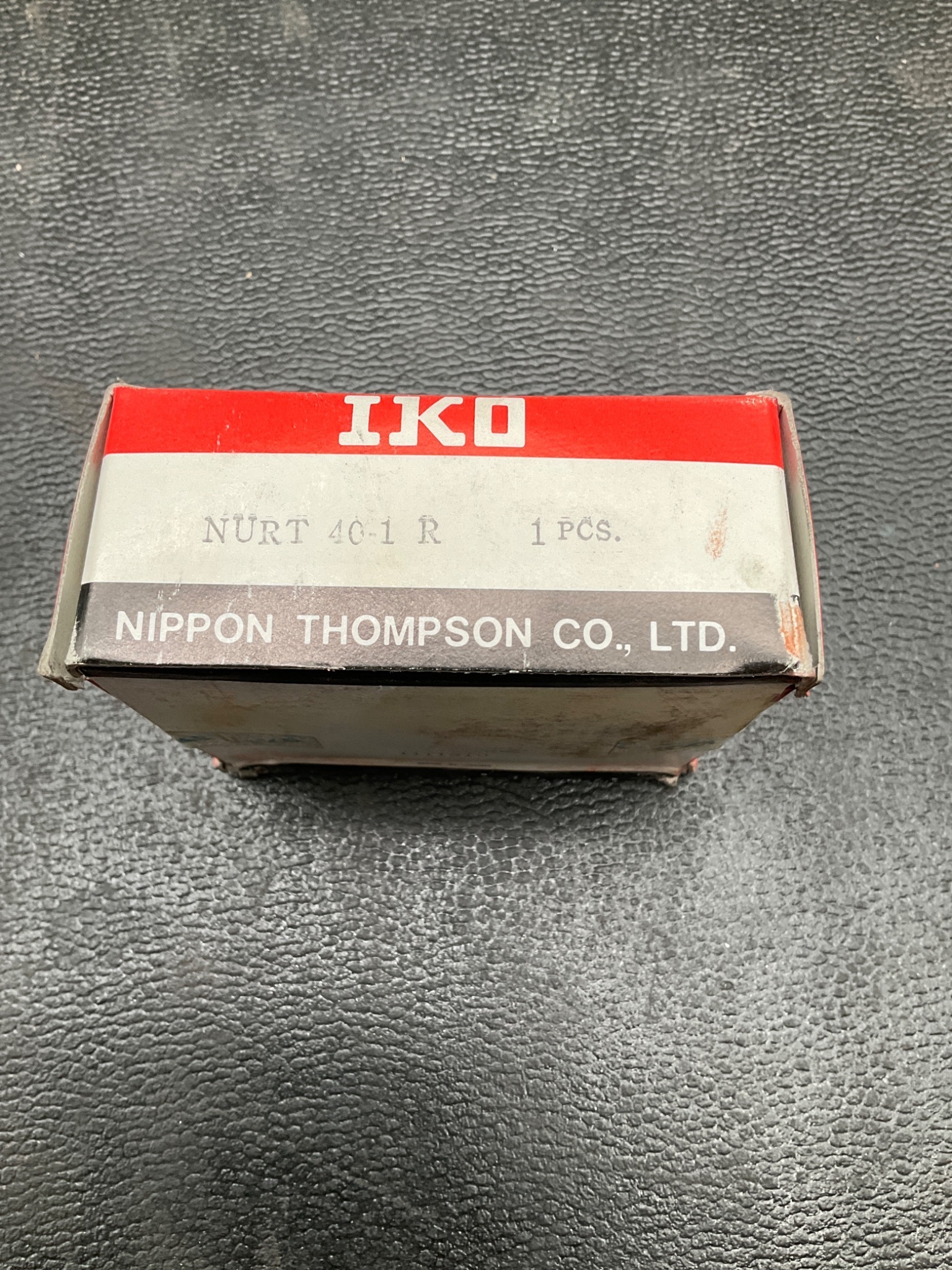 IKO NURT40‑1R Cam Follower Roller Bearing NEW 1