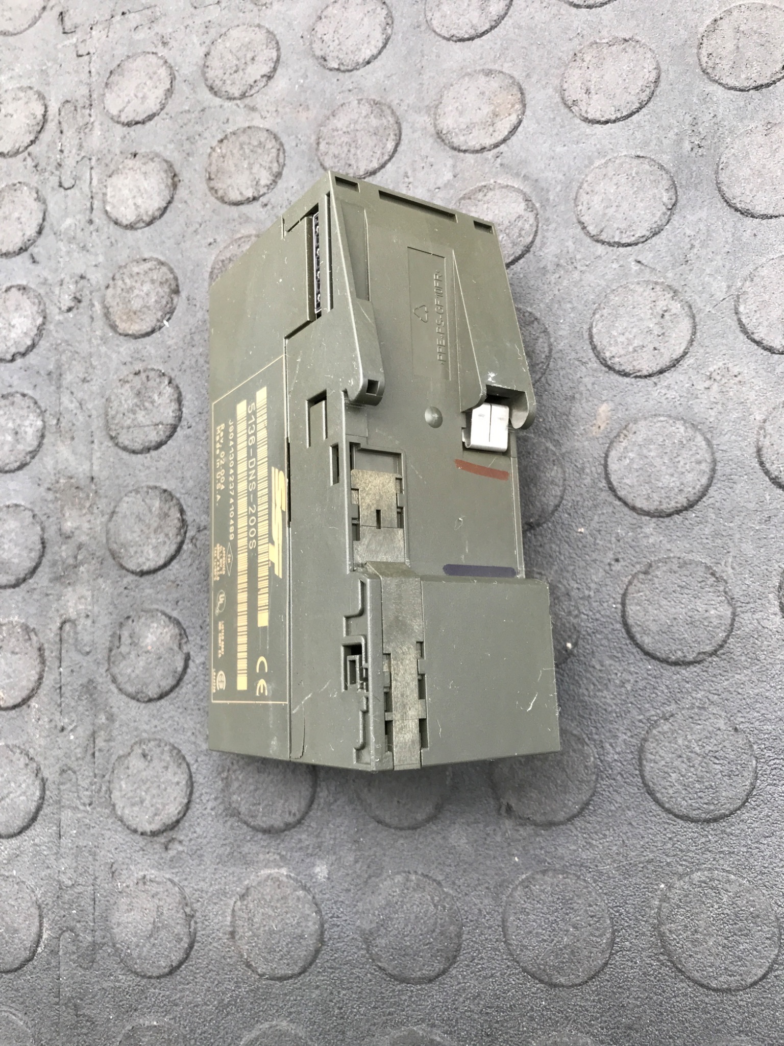 SST 5136‑DNS‑200S DeviceNet Communication Module USED 4