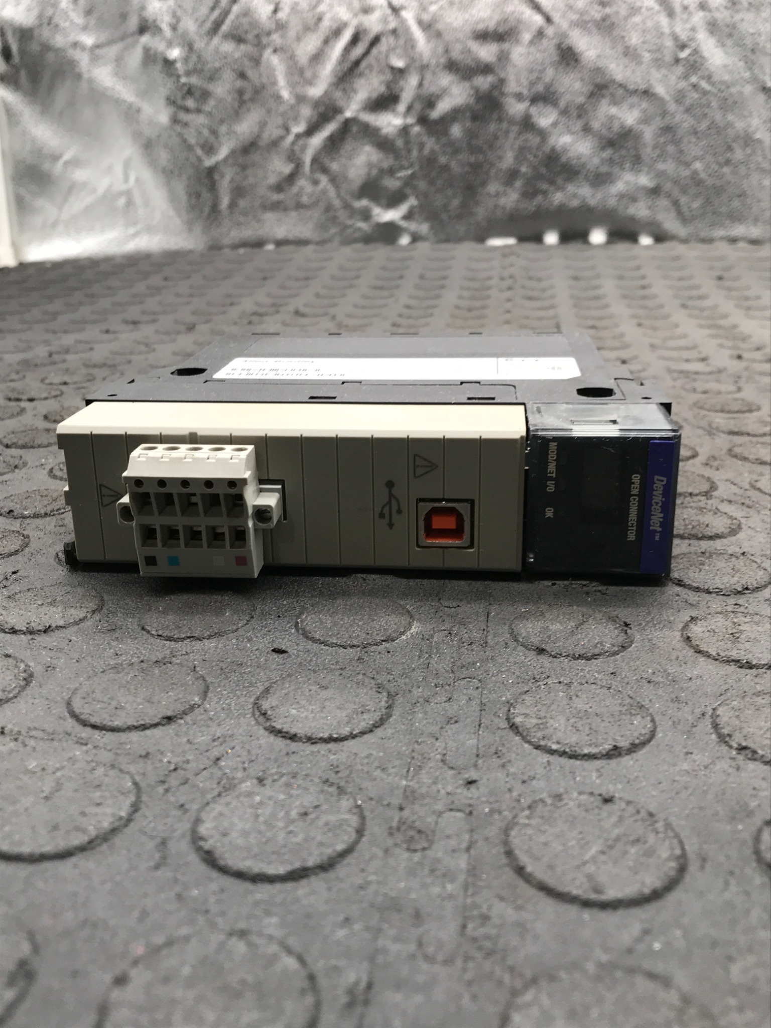 ALLEN‑BRADLEY 1756‑DNB/D ControlLogix DeviceNet Communication Module USED 4