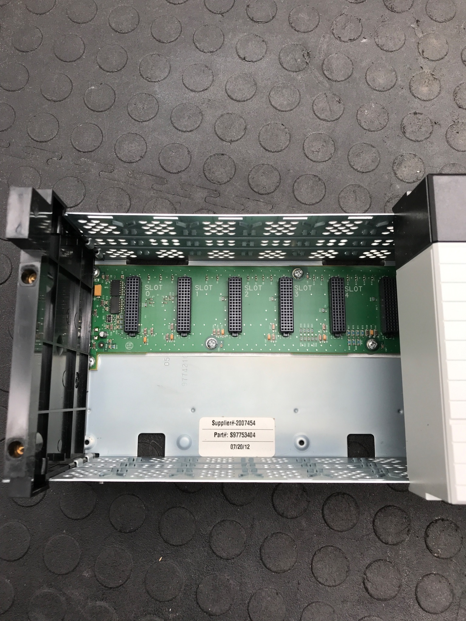 ALLEN‑BRADLEY 1756‑A13 ControlLogix 13‑Slot Chassis USED 3