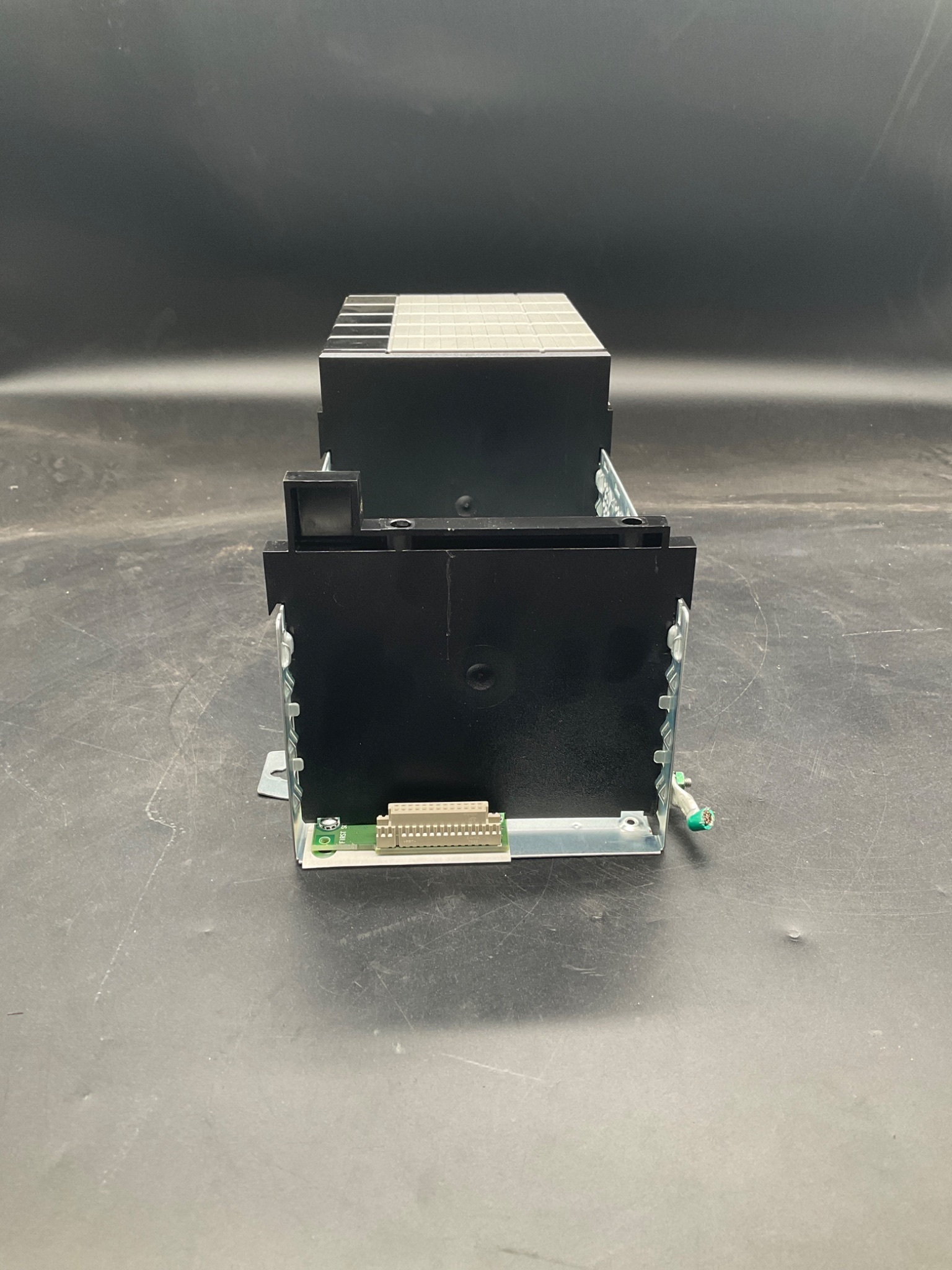 ALLEN‑BRADLEY 1756‑A10/B ControlLogix 10‑Slot Chassis USED 4