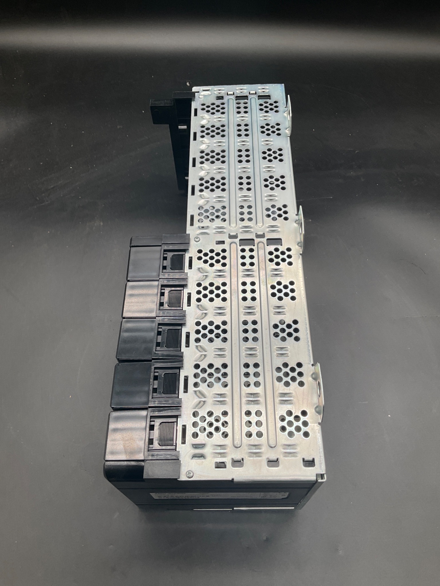 ALLEN‑BRADLEY 1756‑A10/B ControlLogix 10‑Slot Chassis USED 6