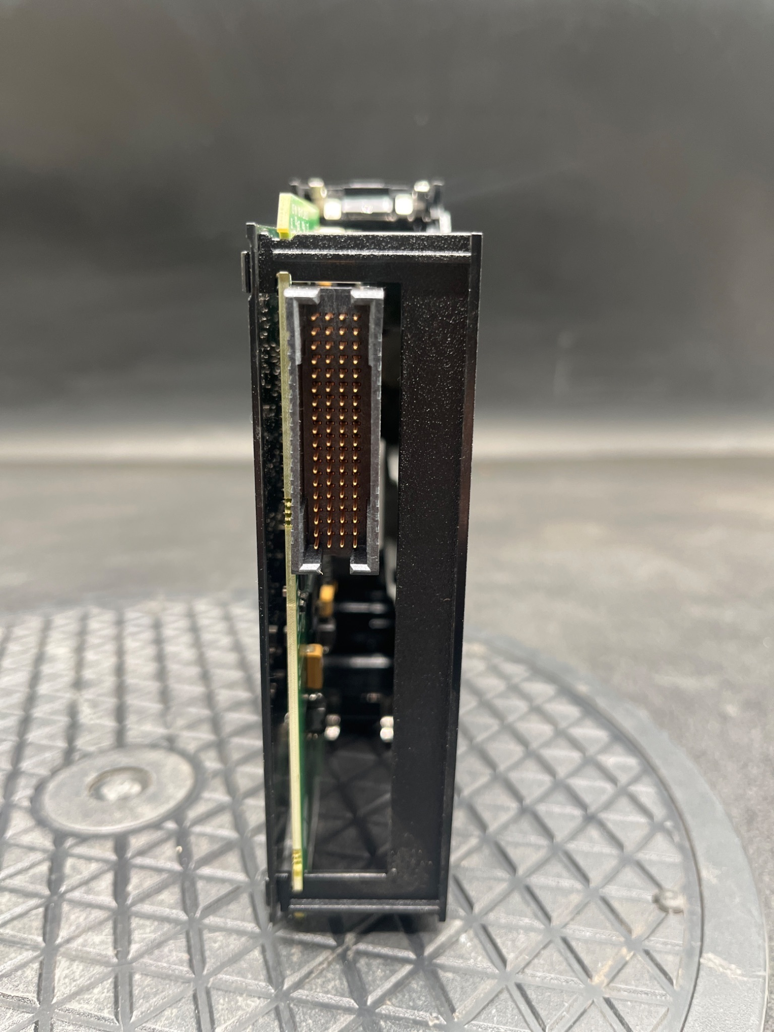 ALLEN‑BRADLEY 1756‑DNB/E ControlLogix DeviceNet Communication Module USED 2