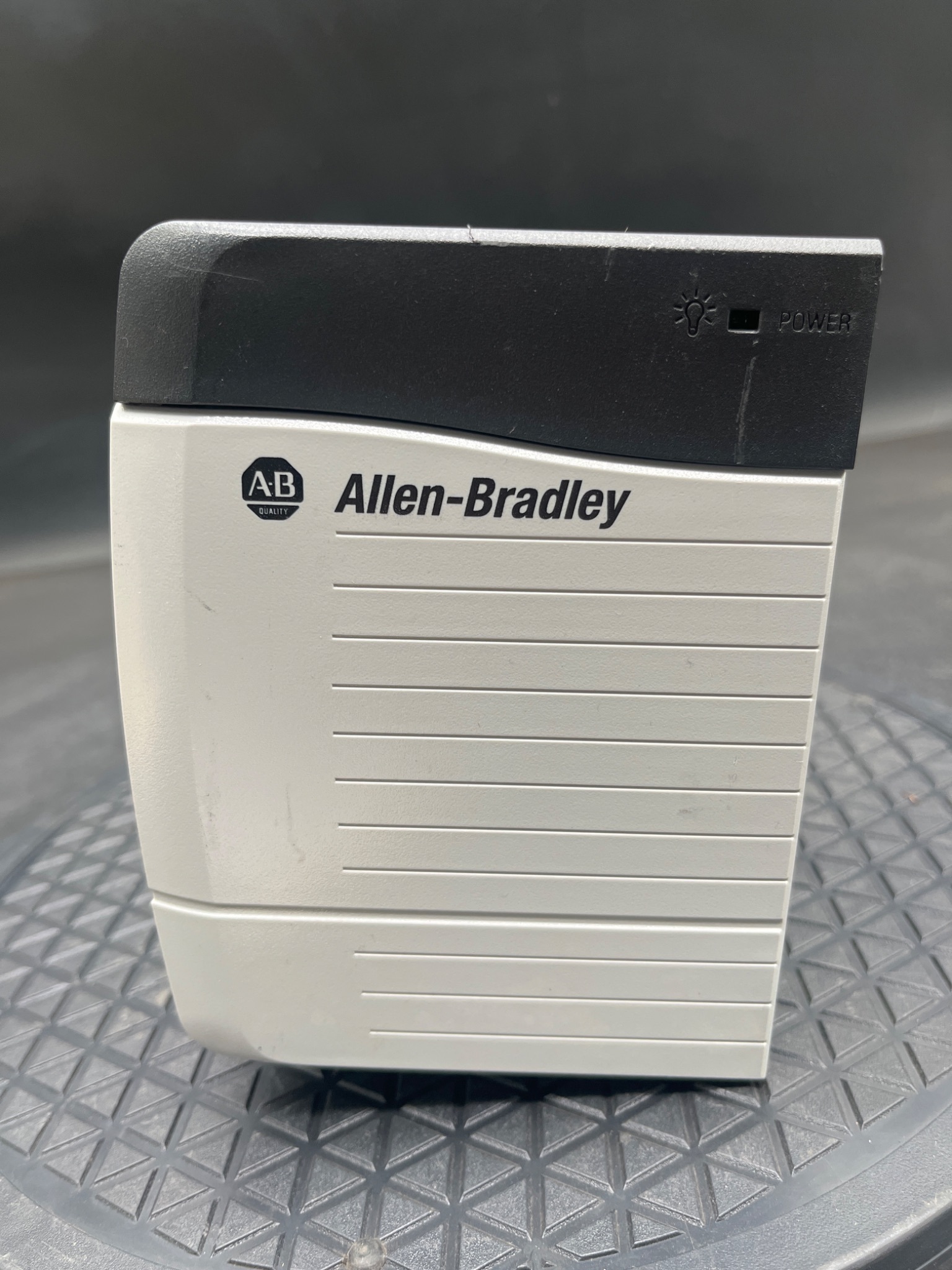 ALLEN‑BRADLEY 1756‑PA75/B ControlLogix AC Power Supply USED 0