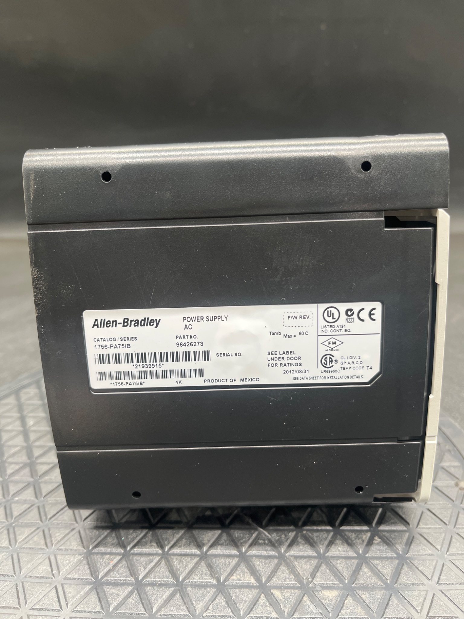 ALLEN‑BRADLEY 1756‑PA75/B ControlLogix AC Power Supply USED 1