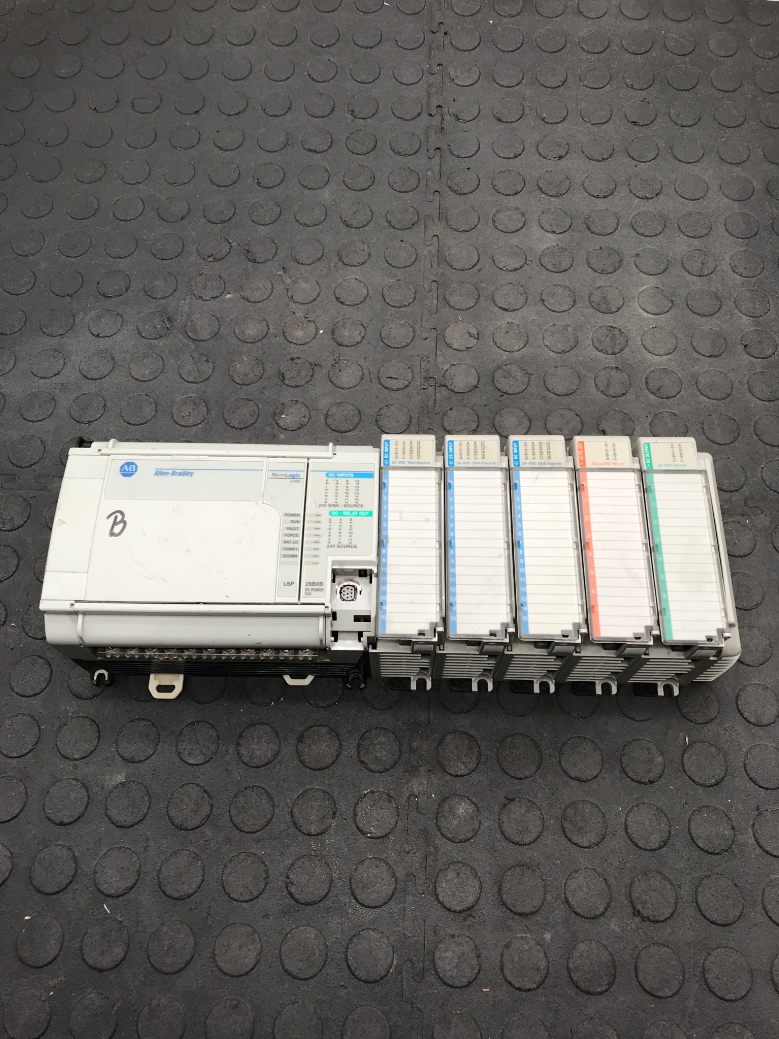 ALLEN‑BRADLEY 6556‑ML15BDC/A CompactLogix I/O Assembly USED 3