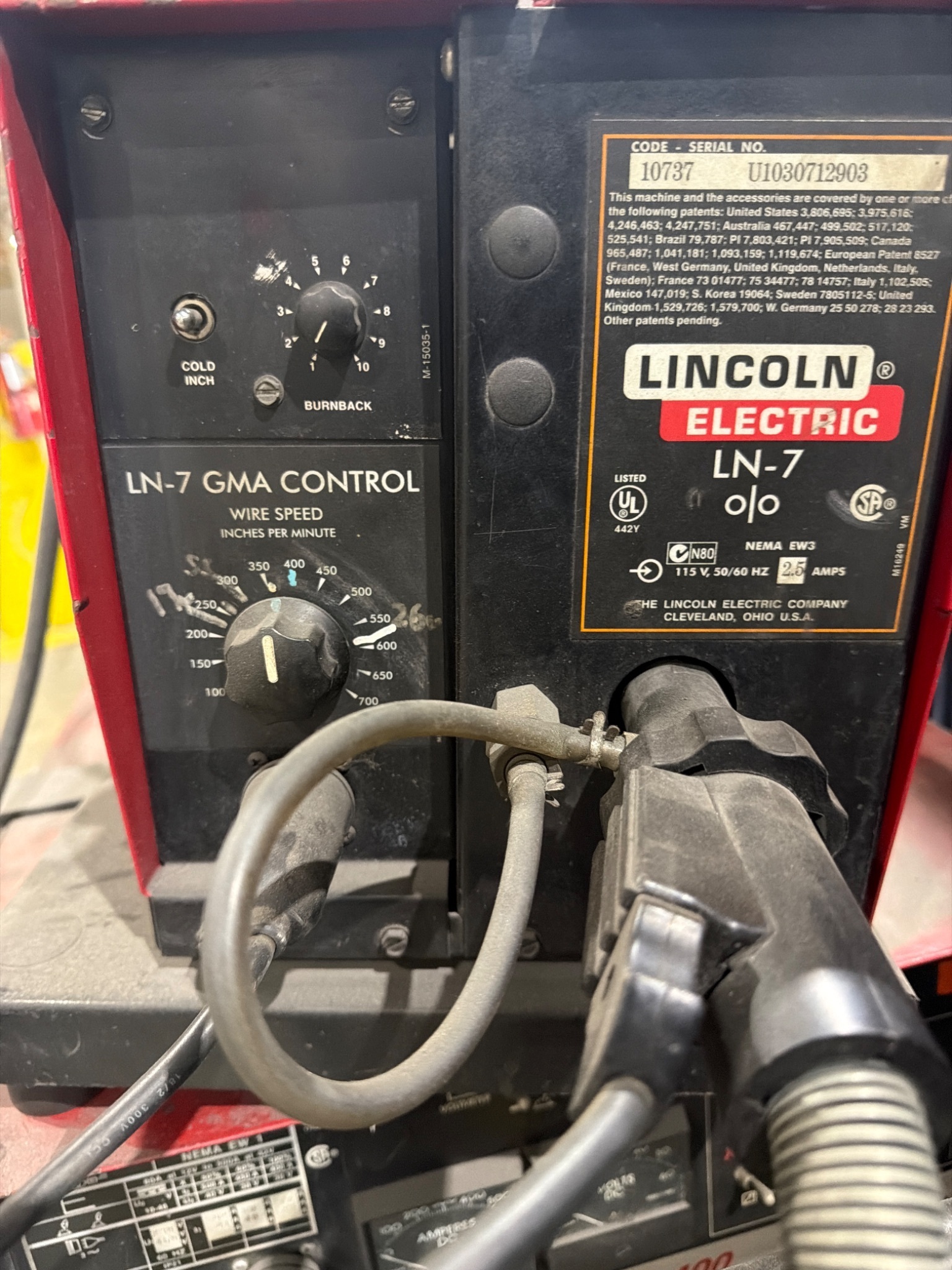 LINCOLN ELECTRIC CV‑400 Constant Voltage Welding Power Source USED 3