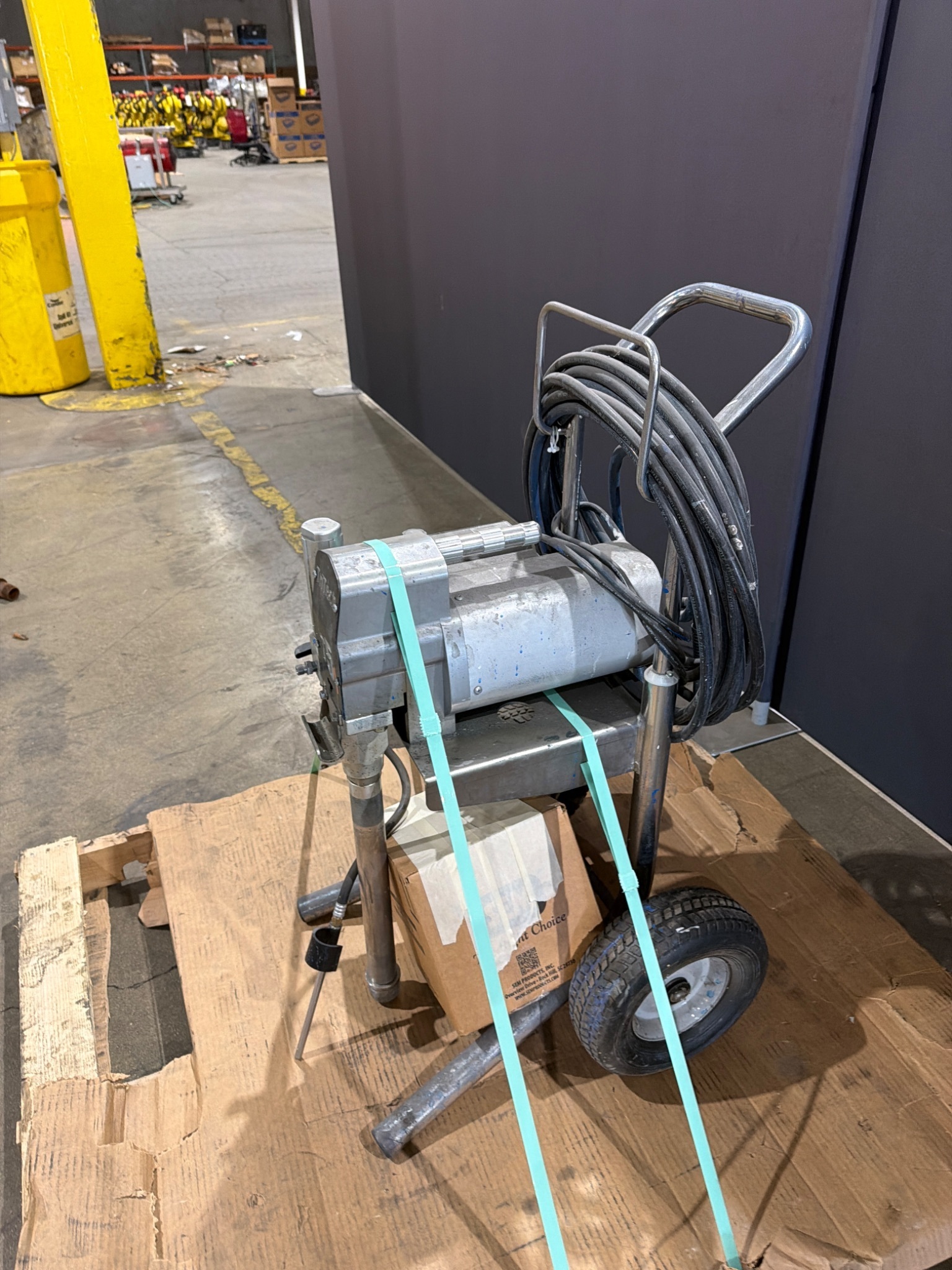 TRITECH T5 Airless Paint Sprayer USED 1