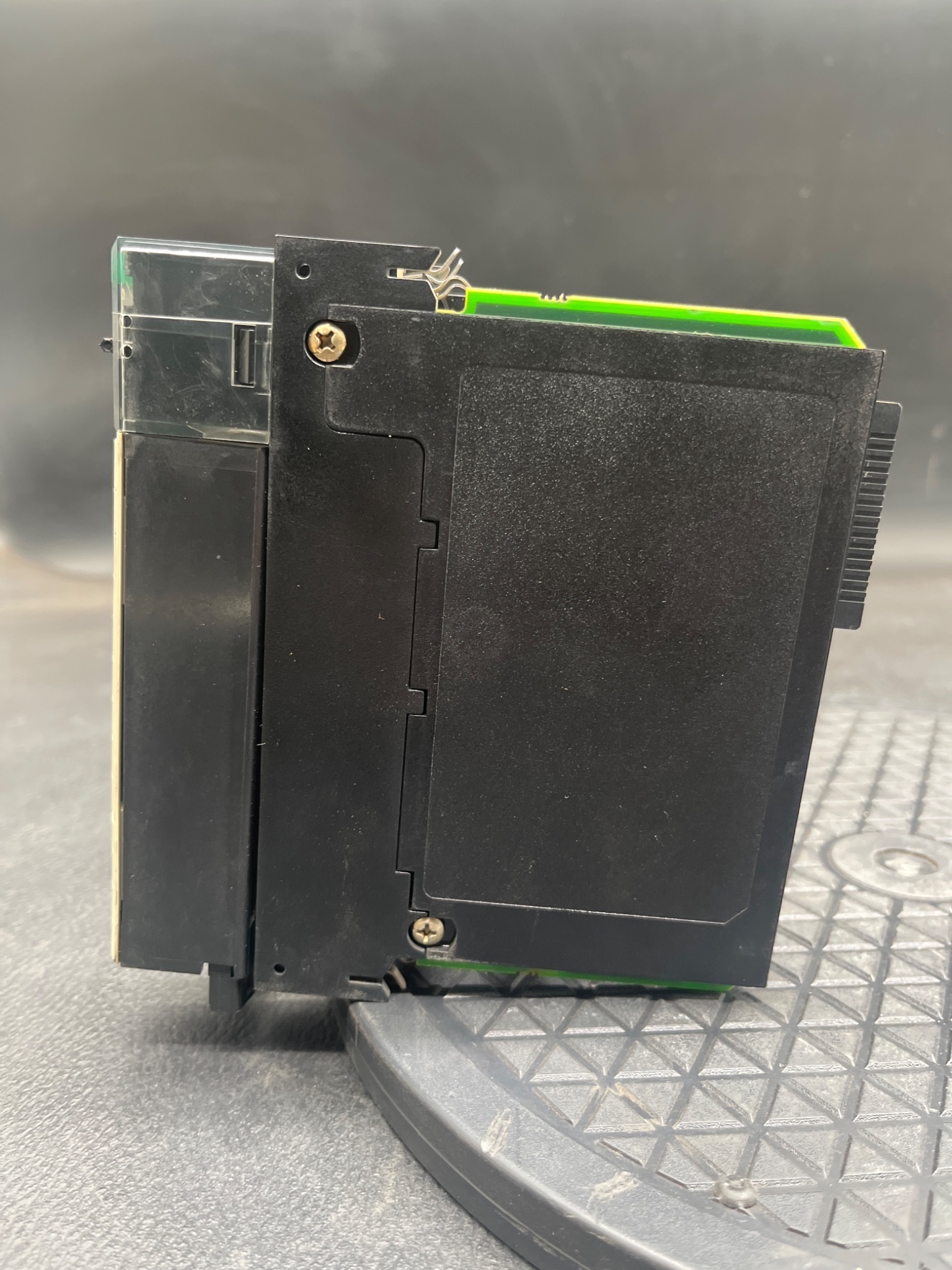 ALLEN‑BRADLEY 1756‑OB16E/A ControlLogix DC Output Module USED 3