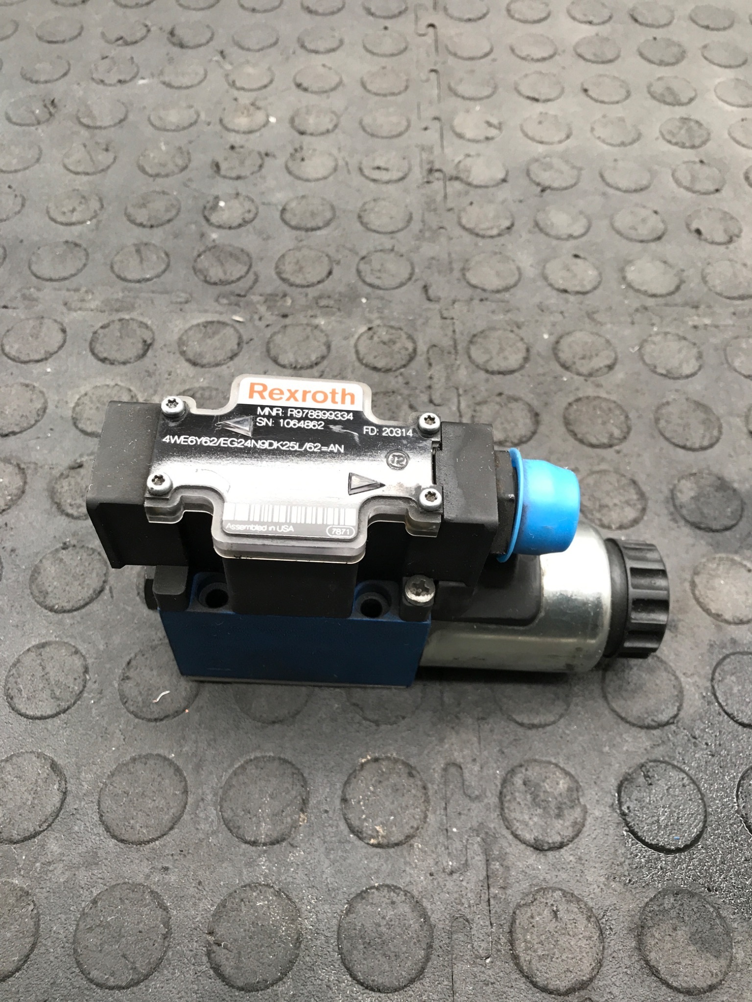 REXROTH 4WE6Y62/EG24N9DK25L/62=AN (R978899334) Directional Control Valve USED 1
