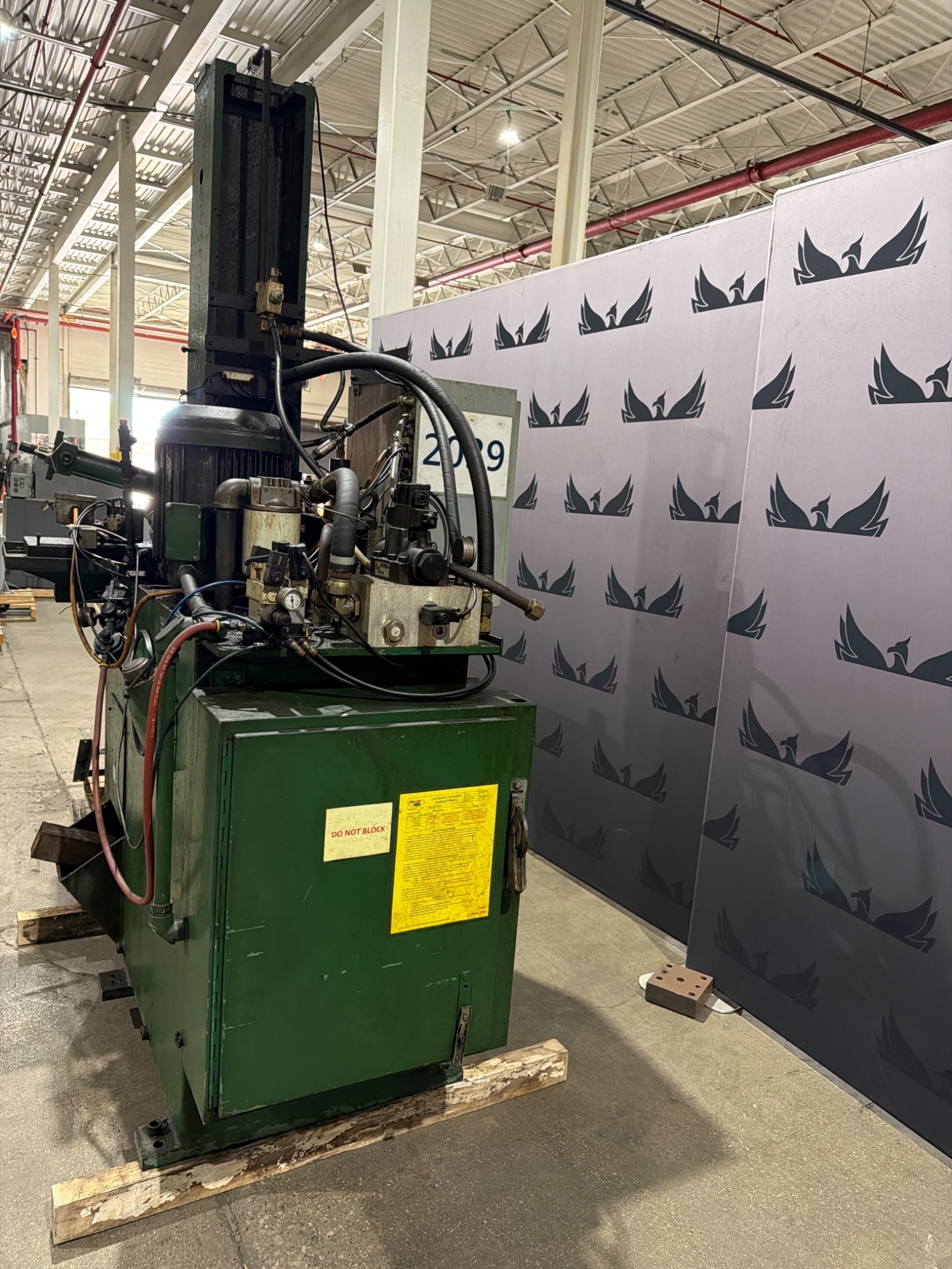 TY MILES Vertical Broaching Machine USED 4