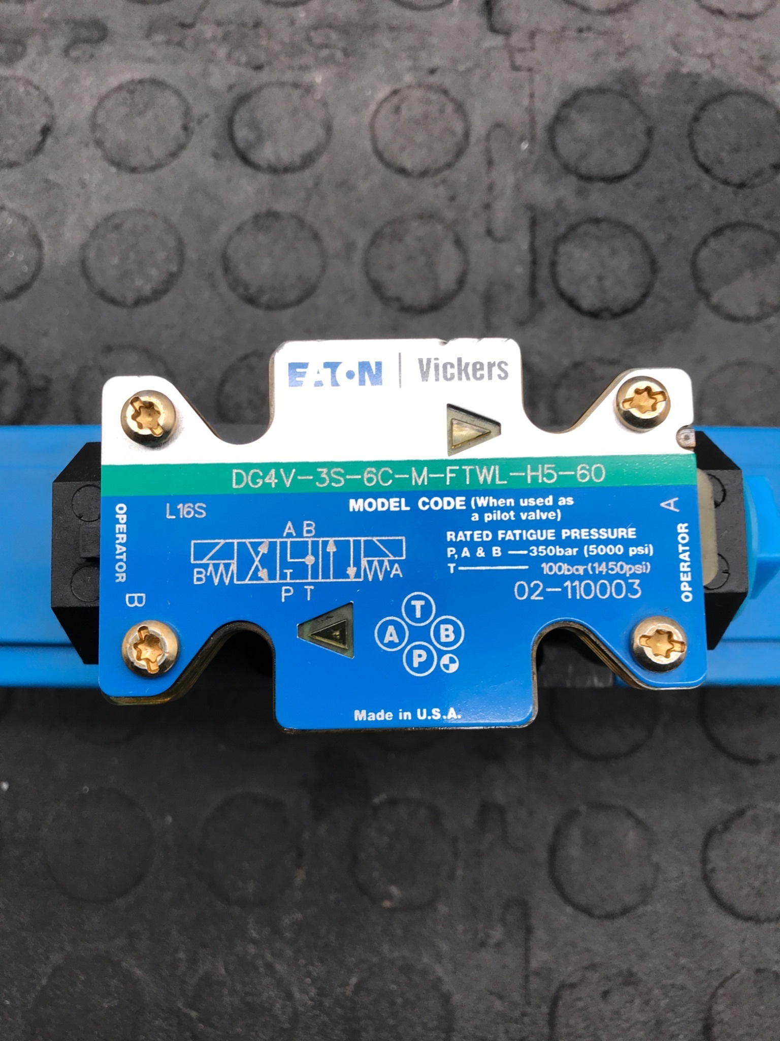 EATON VICKERS DG4V‑3S‑6C‑M‑FTWL‑H5‑60 Directional Control Valve USED 1