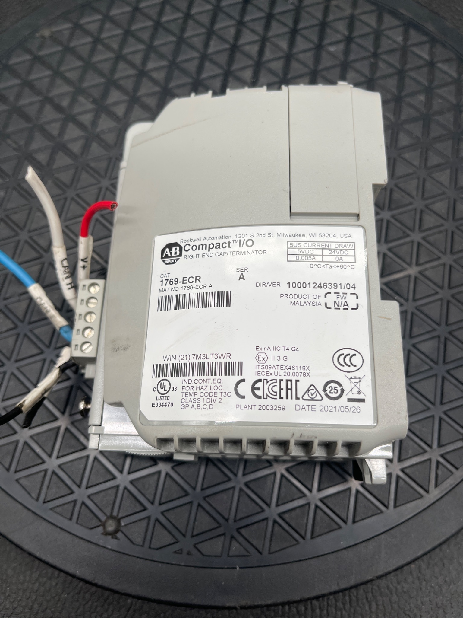 ALLEN‑BRADLEY 1769‑SDN/A DeviceNet Scanner w/ 1769‑ECR End Cap USED 0