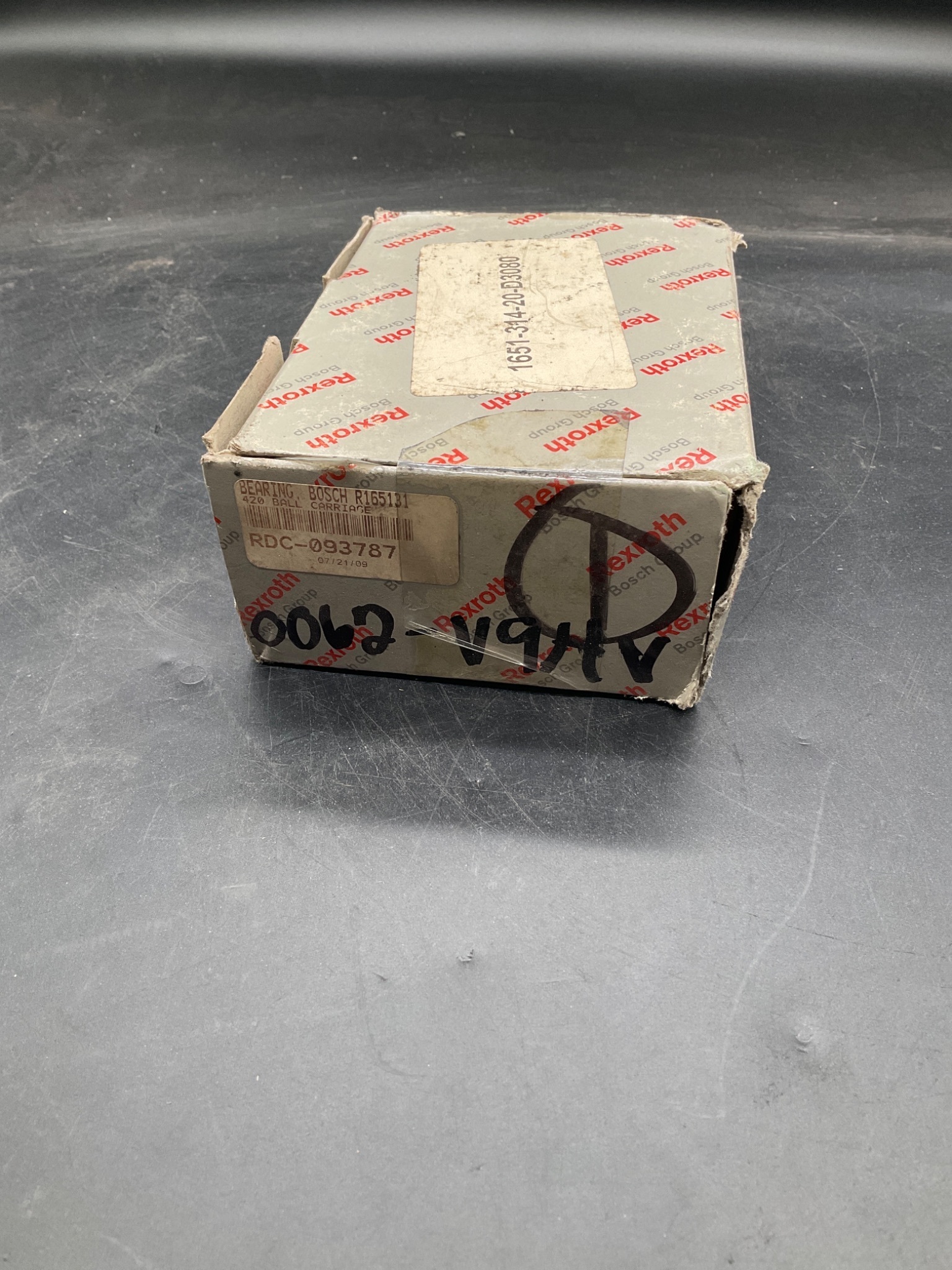 BOSCH REXROTH R165131420 Linear Guide Ball Carriage NEW 2