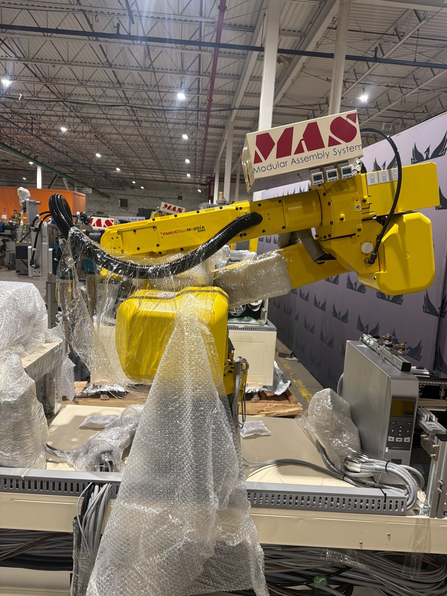 FANUC M‑20iA/35M Complete with R‑30iB Plus Controller USED 5