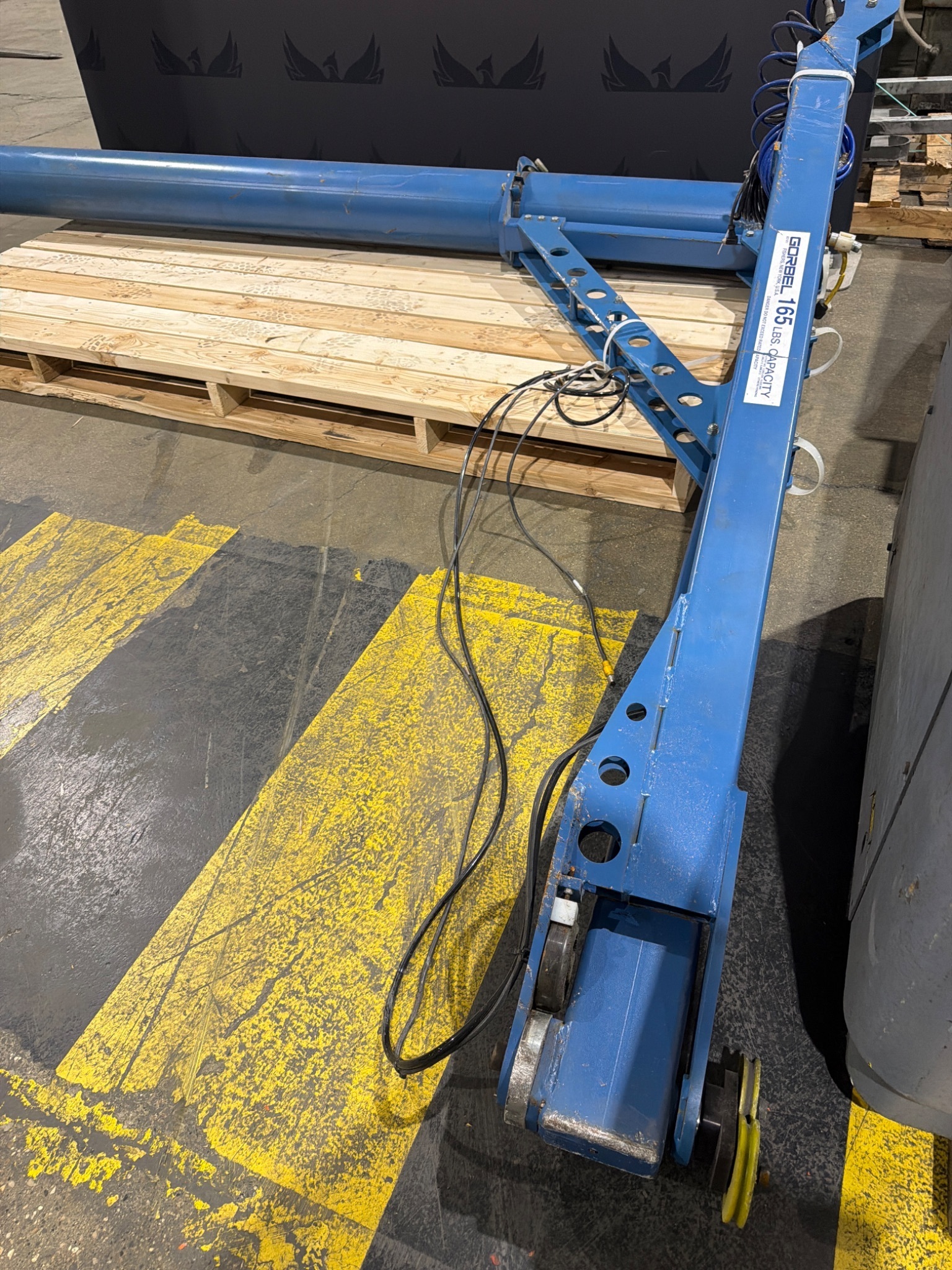 GORBEL 83181 Easy Arm Articulating Jib Crane 165 LB USED 6