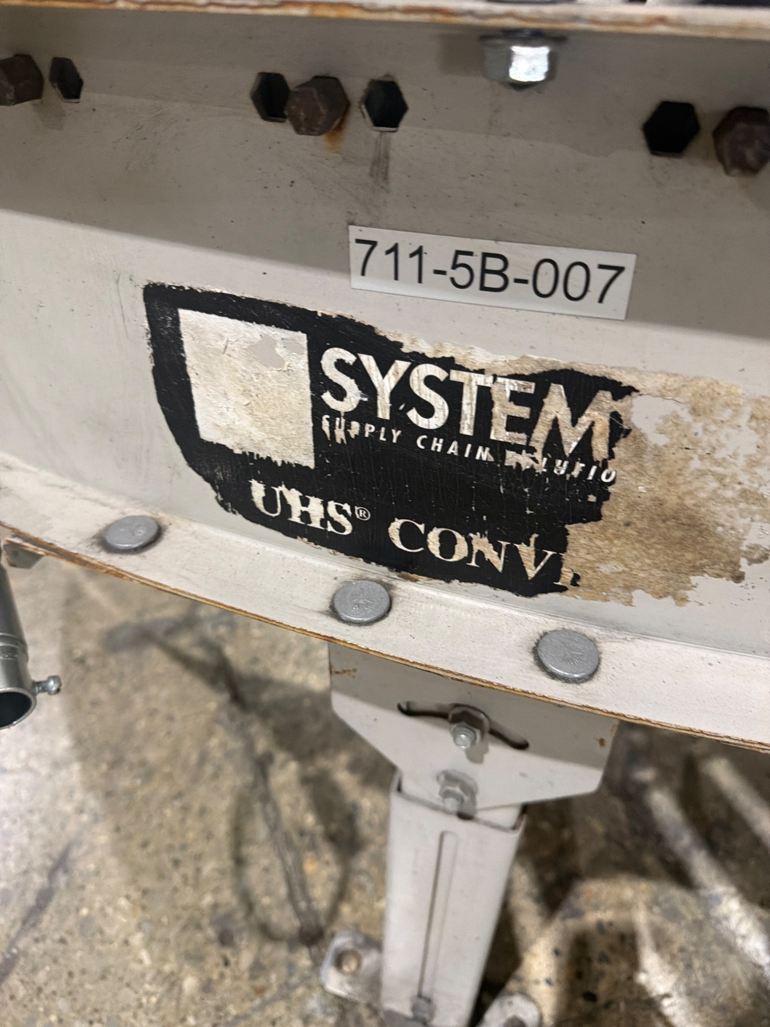 HK SYSTEMS UHS 180 Degree Motorized Roller Conveyor 120V USED 11