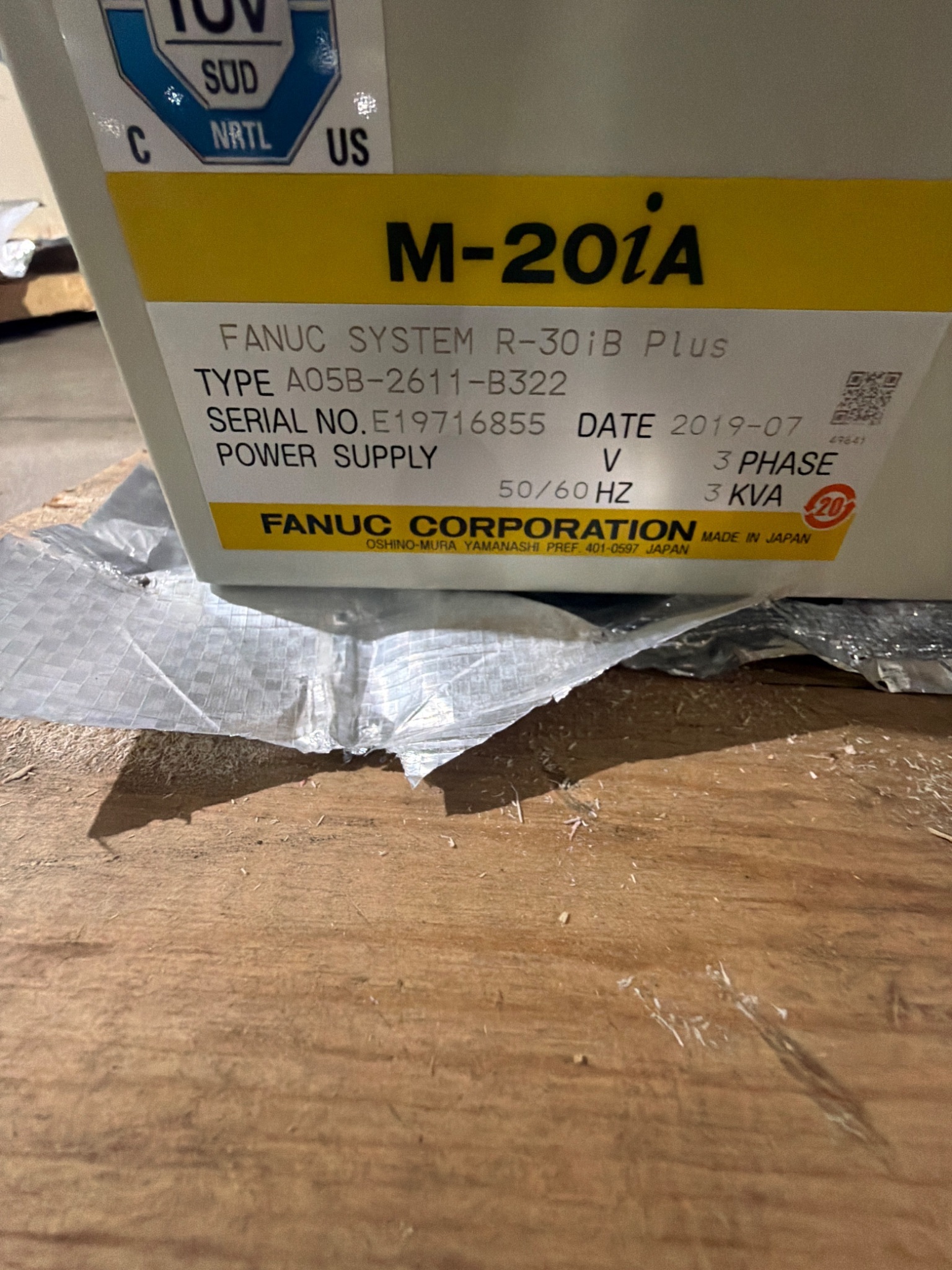 FANUC M‑20iA/35M Complete with R‑30iB Plus Controller USED 12