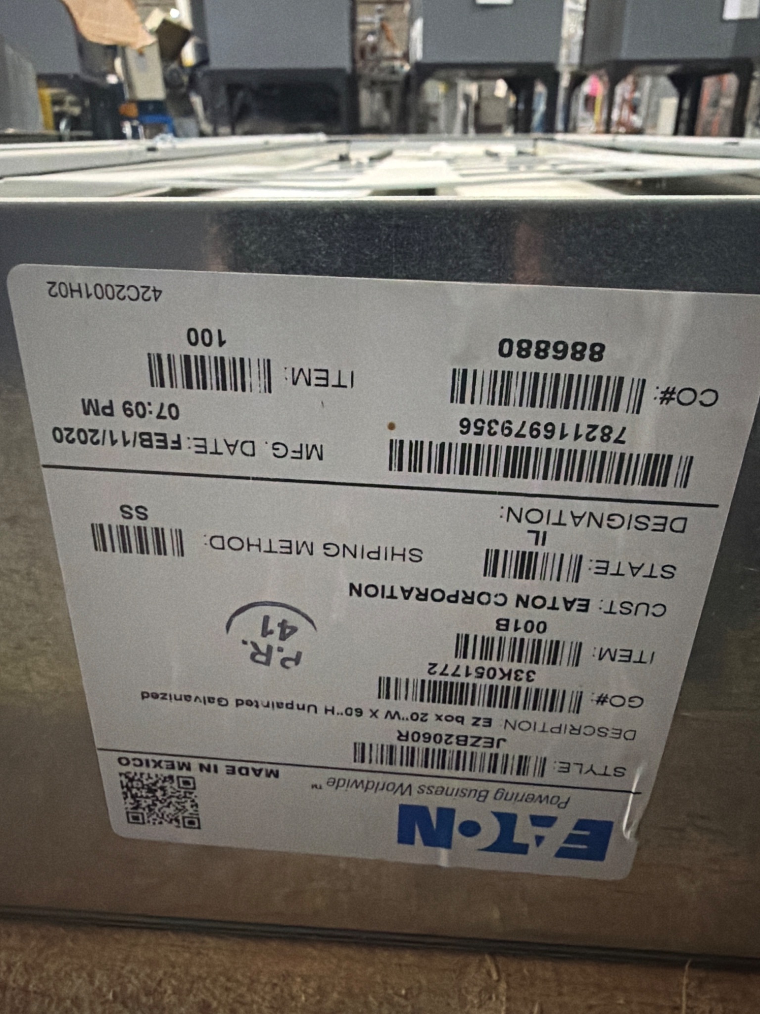 EATON JEZB2060R PRL2A Panelboard 480Y/277V 100A 3PH NEW 5
