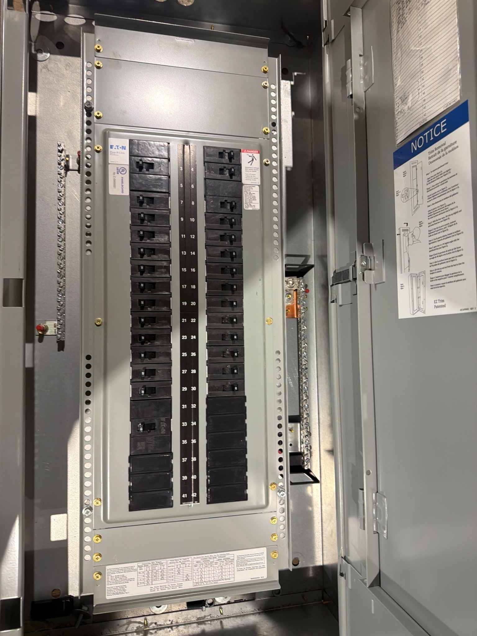 EATON PRL2A Panelboard 480Y/277V 3PH 4W USED 3