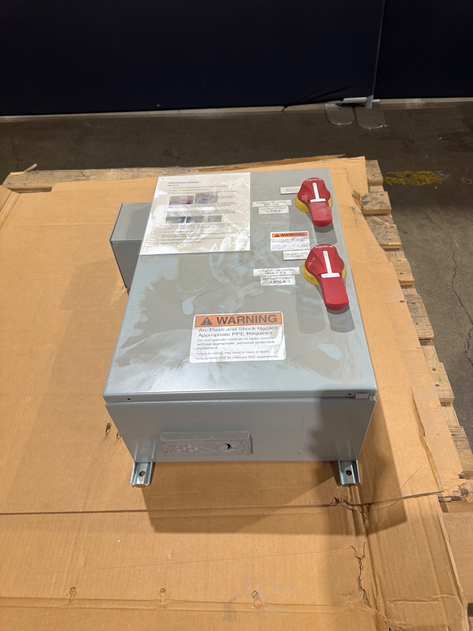 NEXT ELECTRIC 107413 Dual Fused Disconnect 208V USED 0