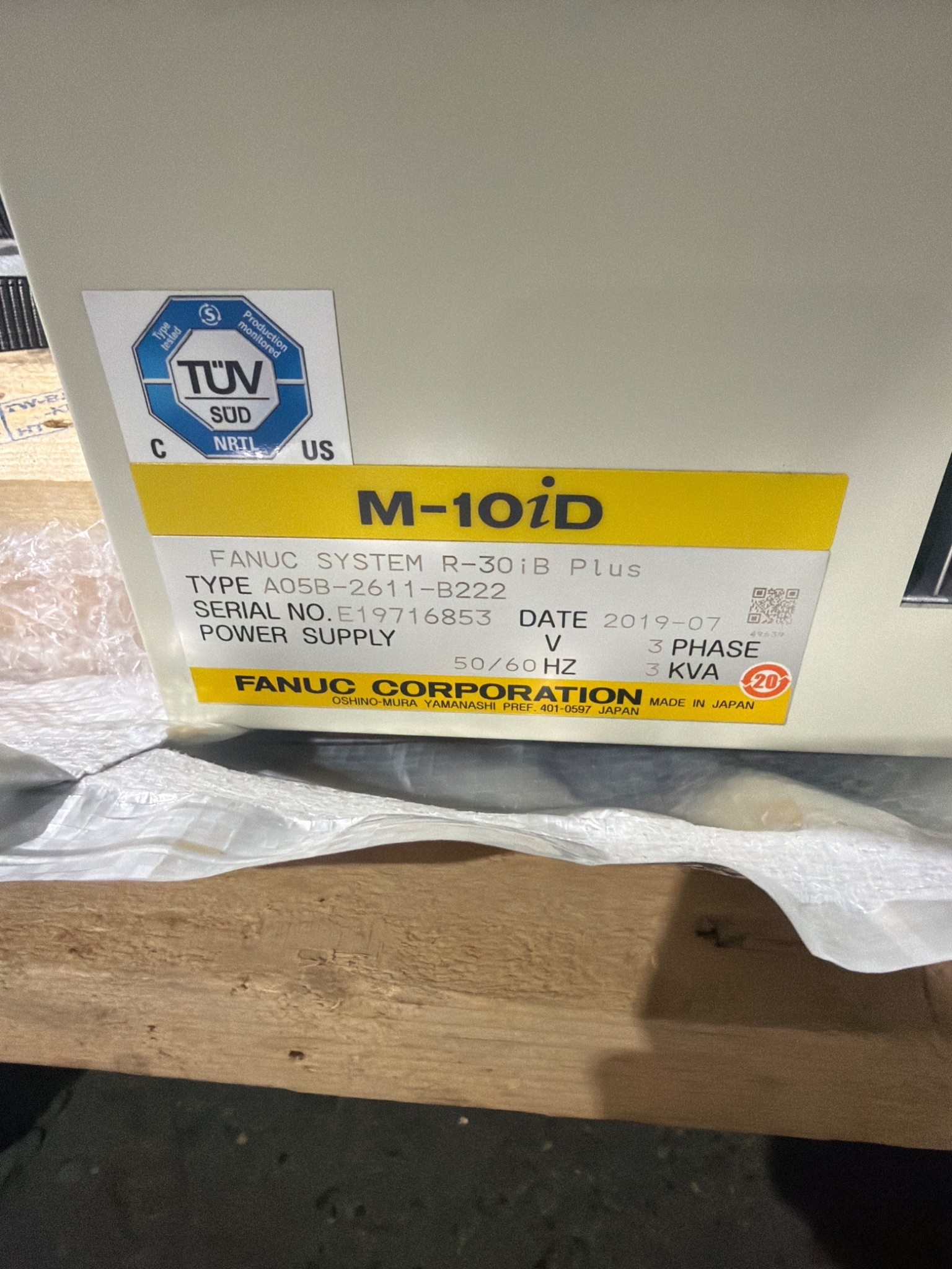 FANUC M‑10iD/10L Complete with R‑30iB Plus Controller USED 11