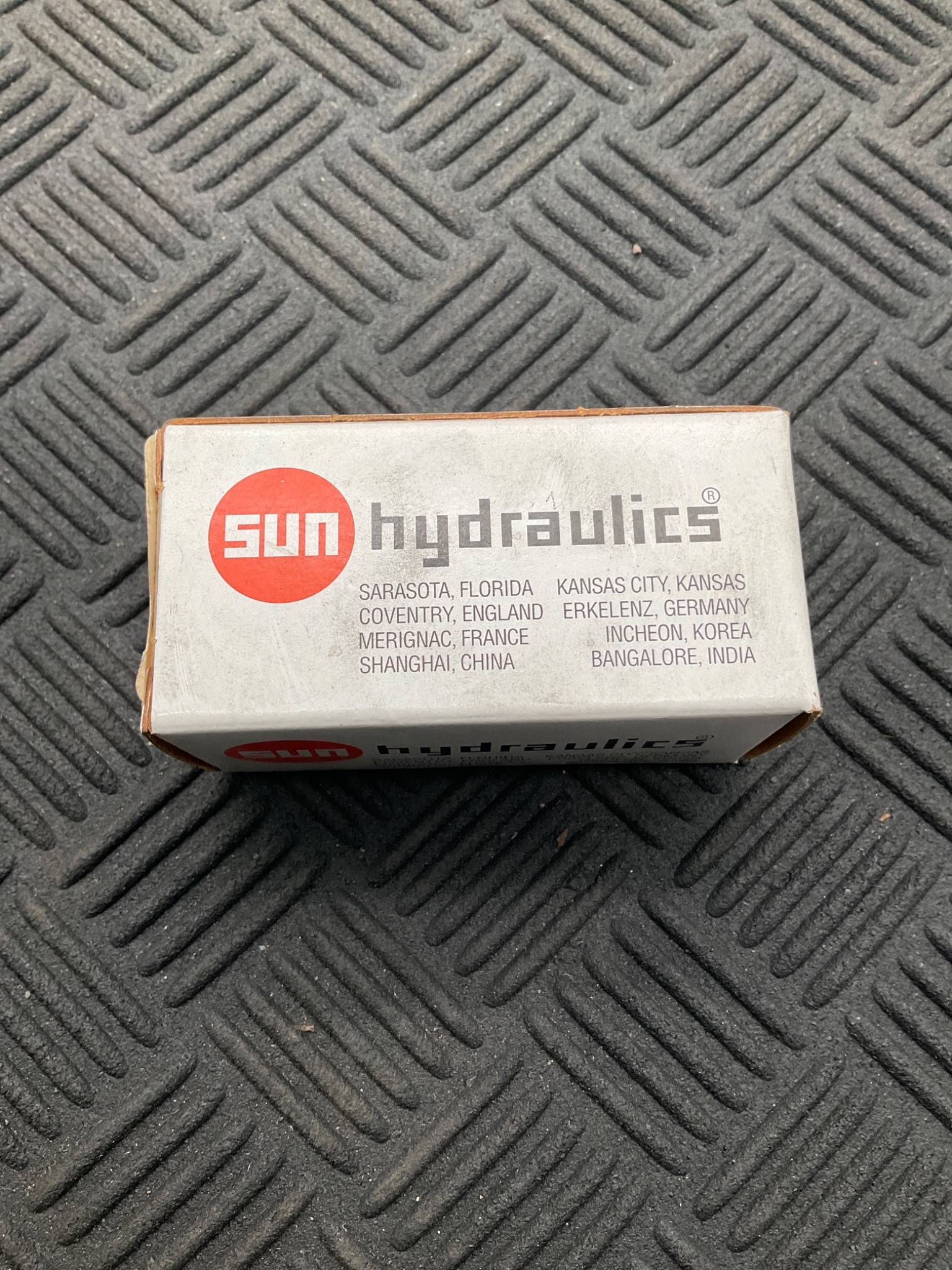 SUN Hydraulics CXFA‑XCN Torque Limiting Cartridge Valve NEW 4