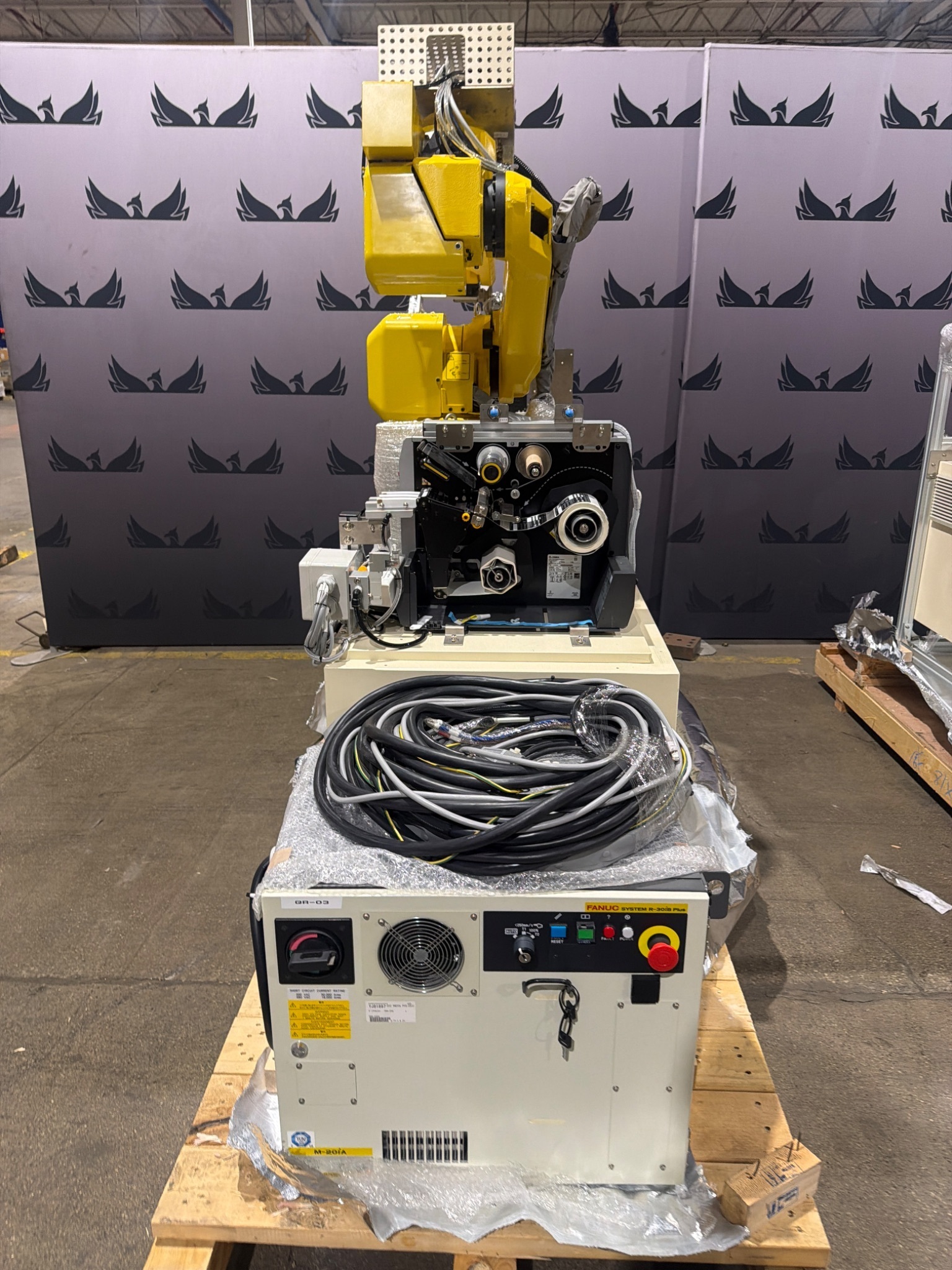 FANUC M‑20iA/35M Complete with R‑30iB Plus Controller USED 1