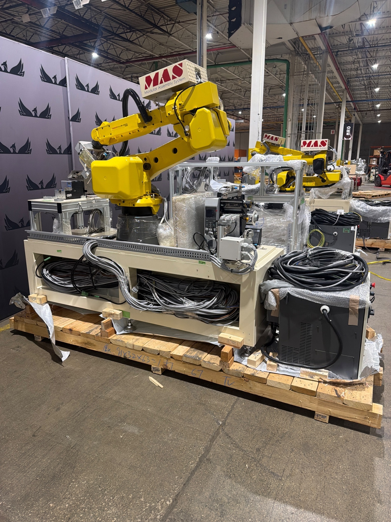FANUC M‑20iA/35M Complete with R‑30iB Plus Controller USED 3