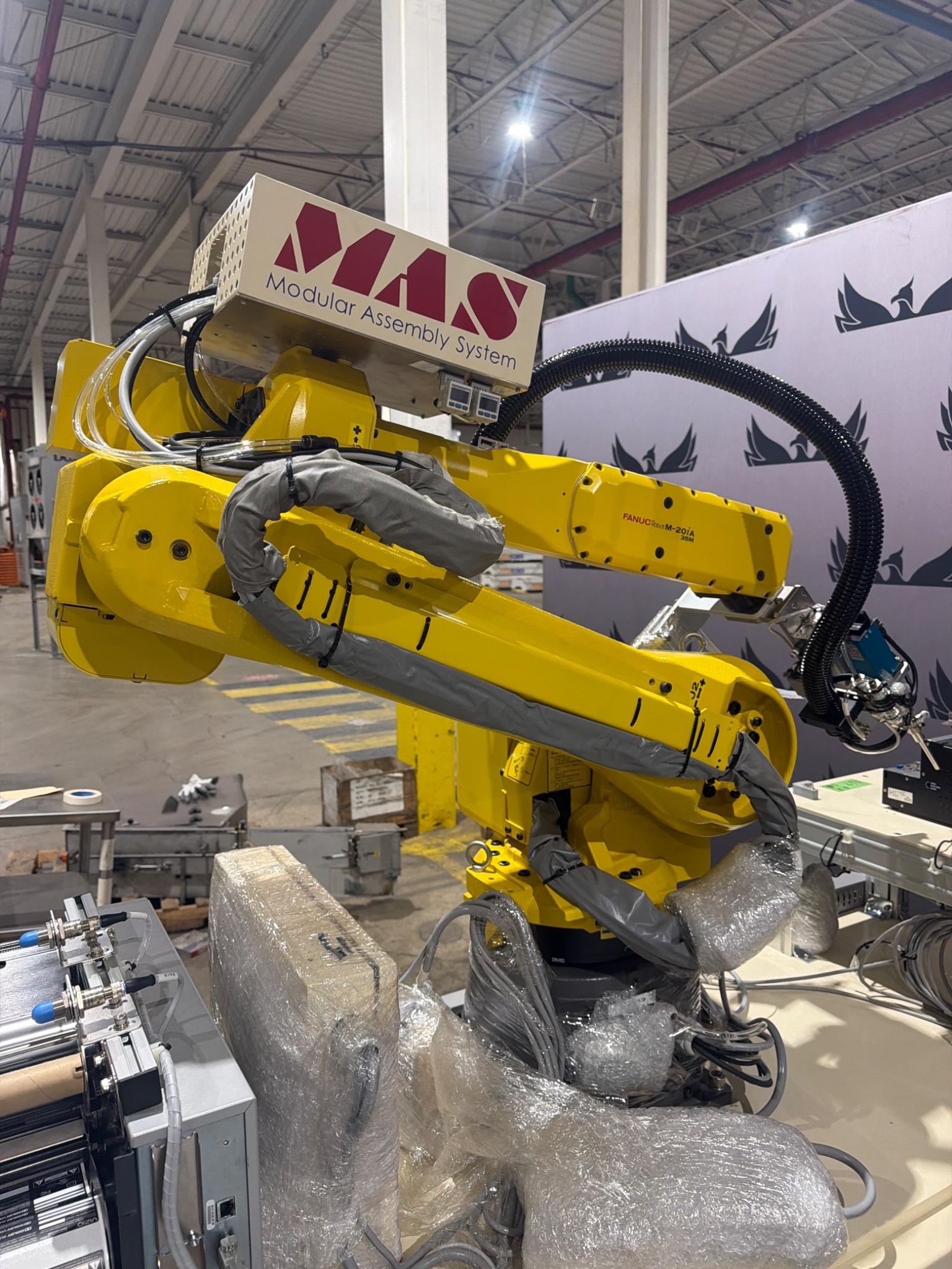 FANUC M‑20iA/35M Complete with R‑30iB Plus Controller USED 5