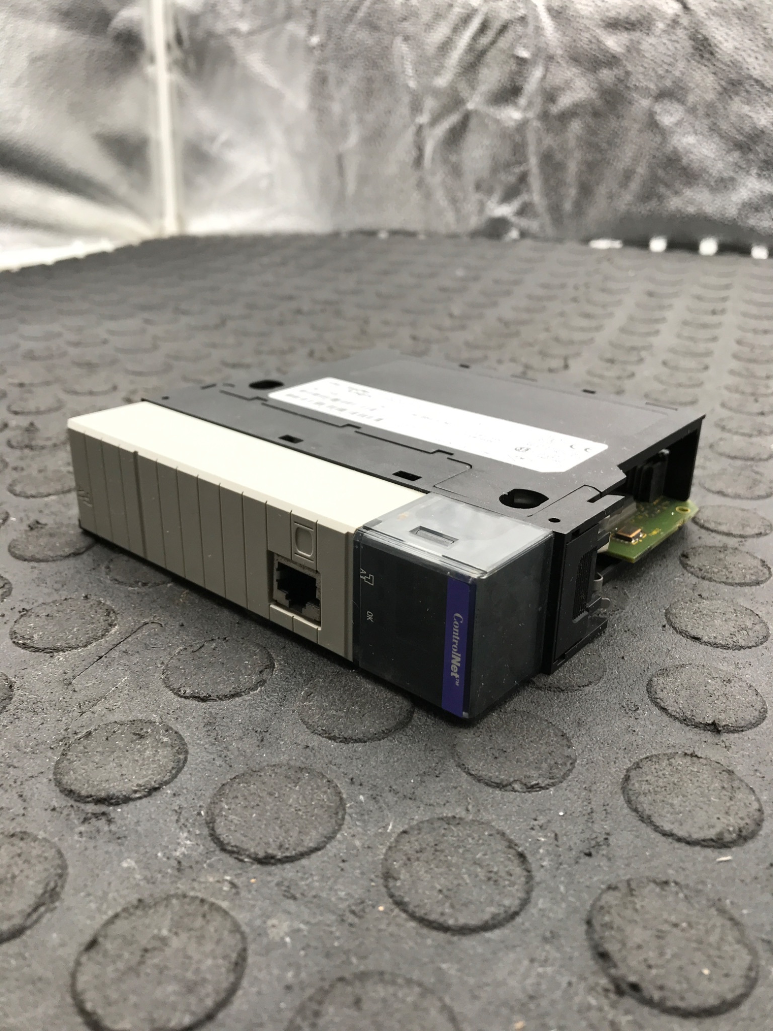 ALLEN‑BRADLEY 1756‑CNB/A ControlLogix ControlNet Bridge Module USED 3