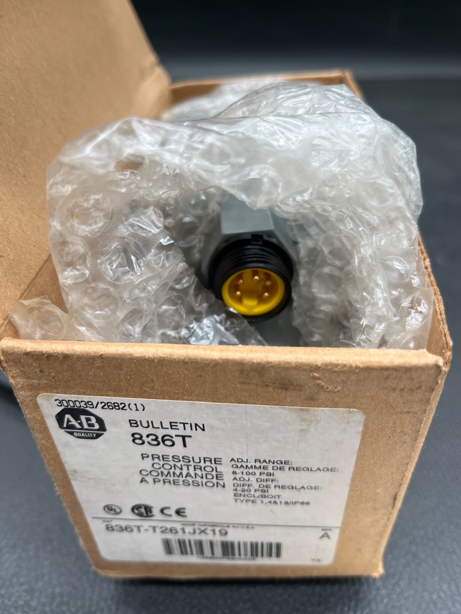 ALLEN‑BRADLEY 836T‑T261JX19 Pressure Control Switch 0‑100 PSI NEW 1