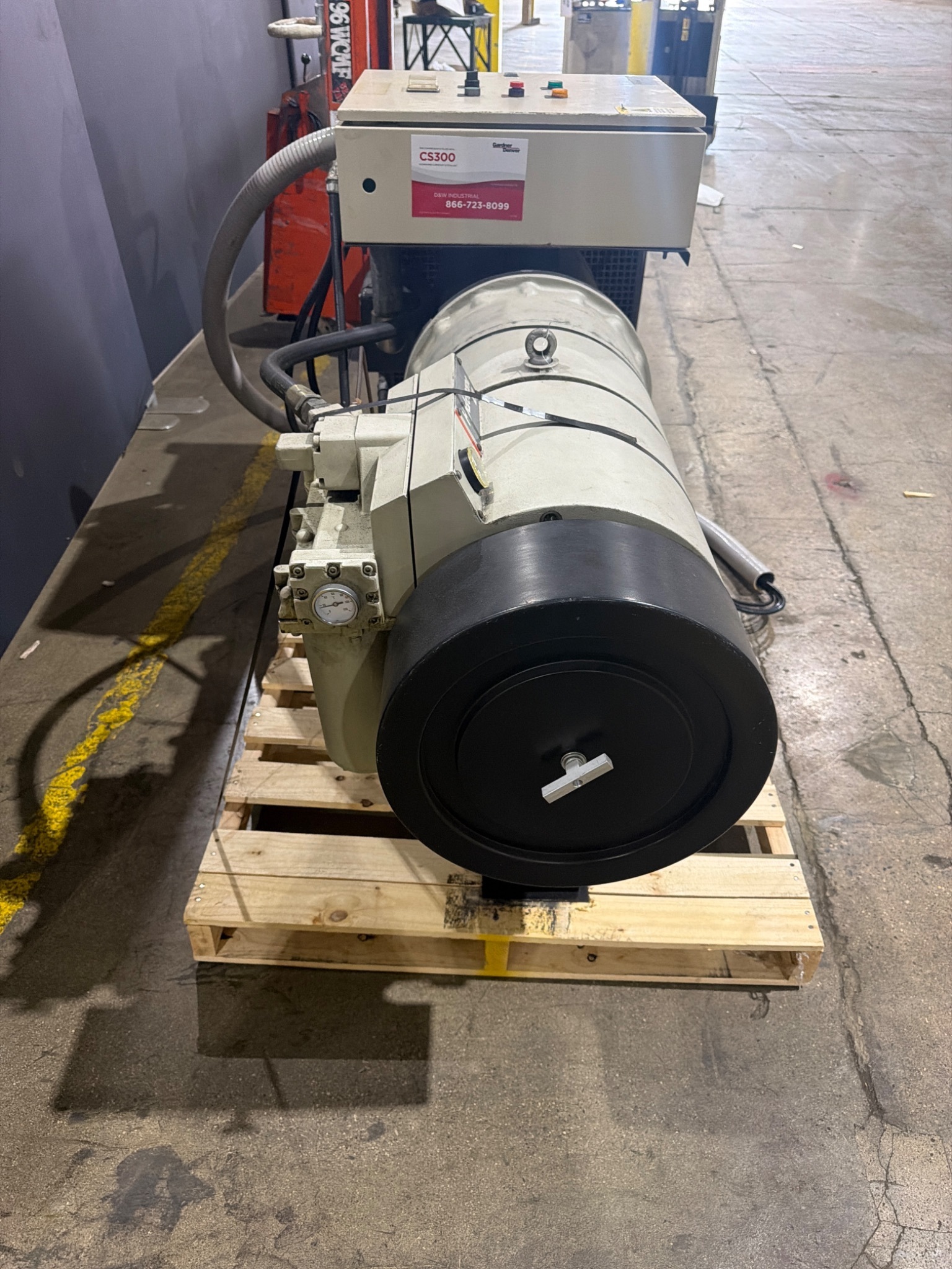 COMPAIR HYDROVANE 218 Rotary Vane Air Compressor 50HP 170 PSI USED 7