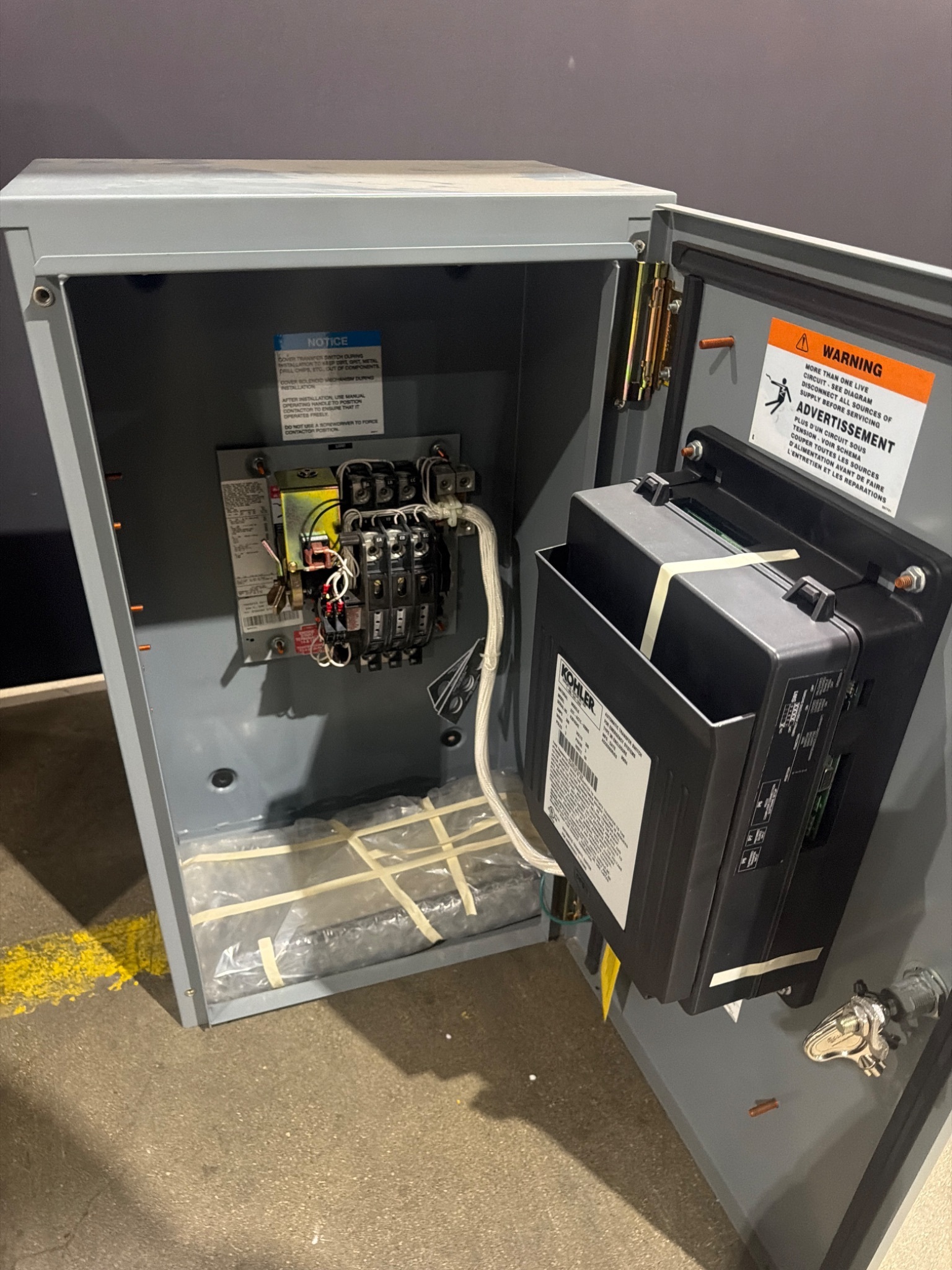 KOHLER KCT‑ACTC‑0200S 200A Automatic Transfer Switch 208V 3‑Phase NEW 3