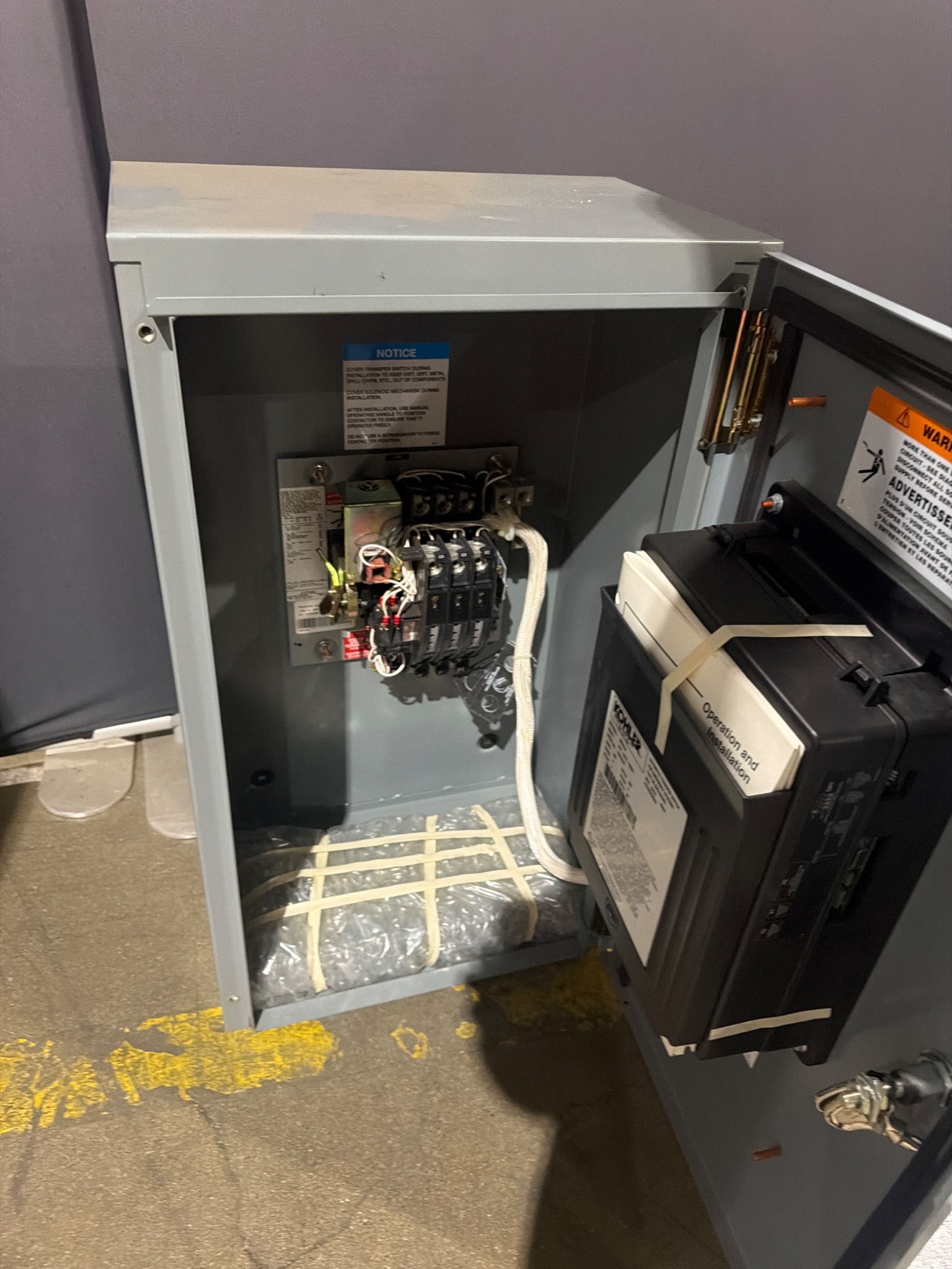 KOHLER KCT‑ACTC‑0200S 200A Automatic Transfer Switch 208V 3‑Phase NEW 3
