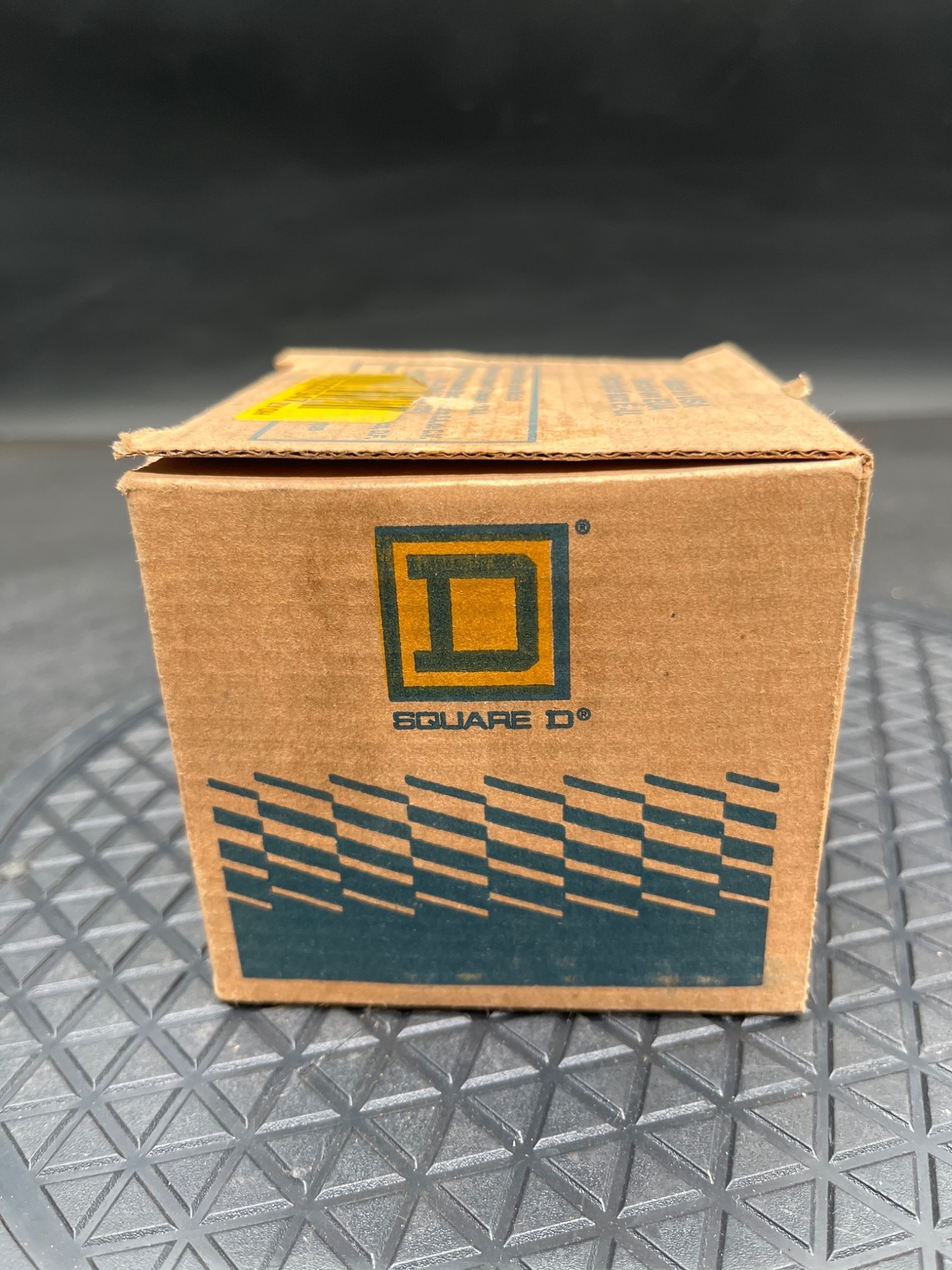 SQUARE D 9070EO2D1 Industrial Control Transformer 50/60Hz NEW 4