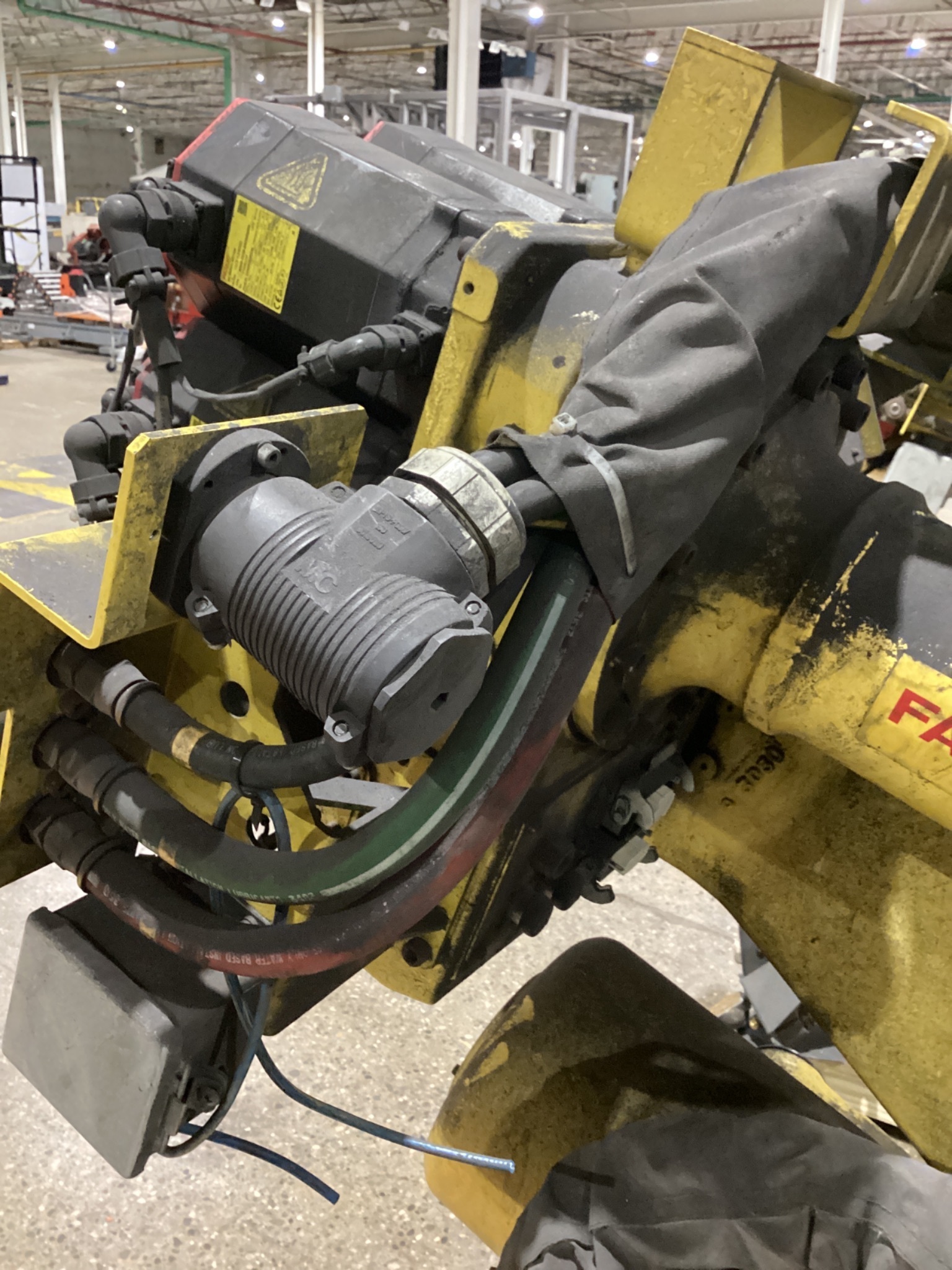 FANUC R-2000iB/210F w/ R-30iB Controls USED - Missing Teach Pendant 8