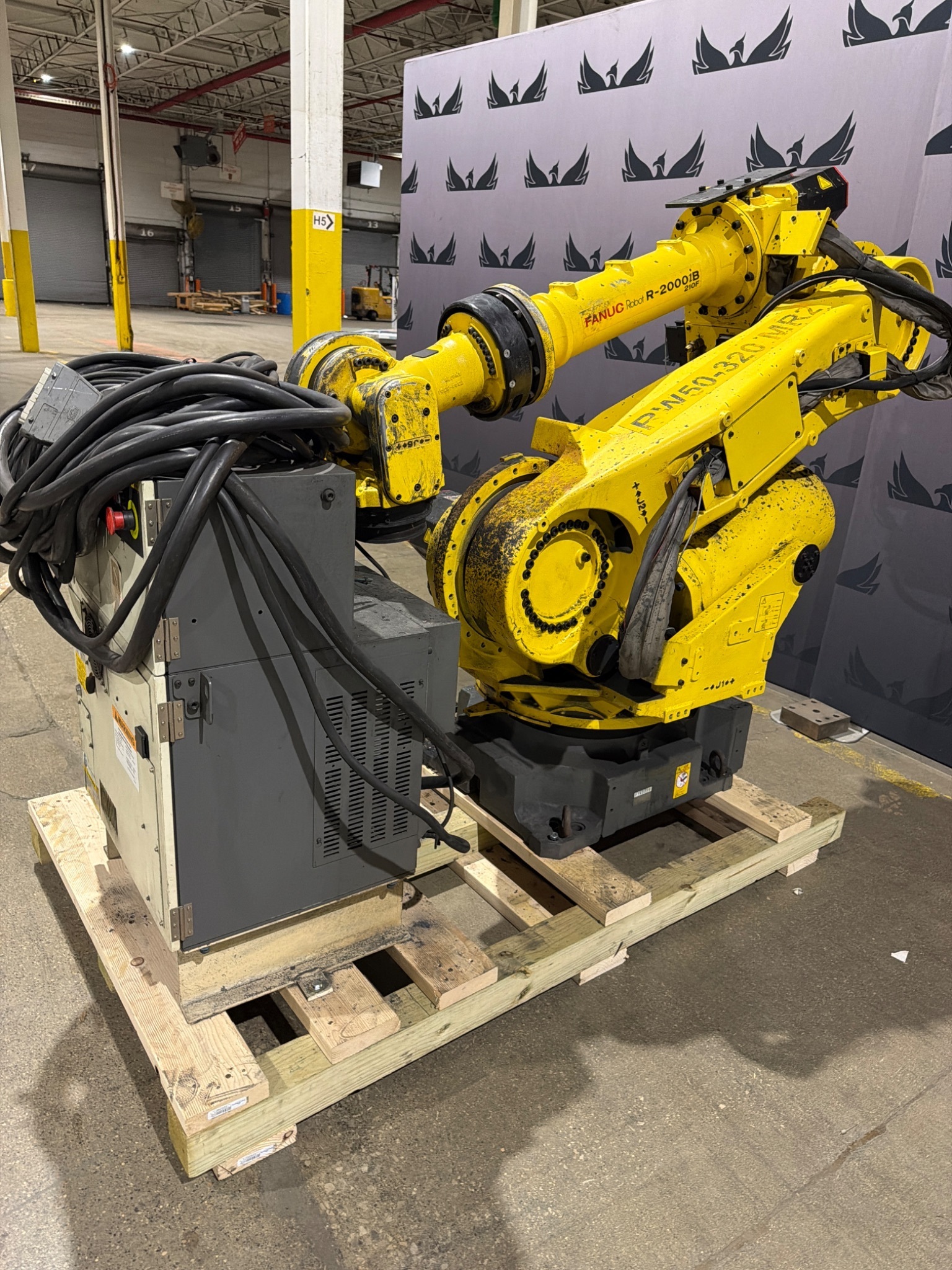 FANUC R-2000iB/210F Complete w/ R-30iB Controls USED 2