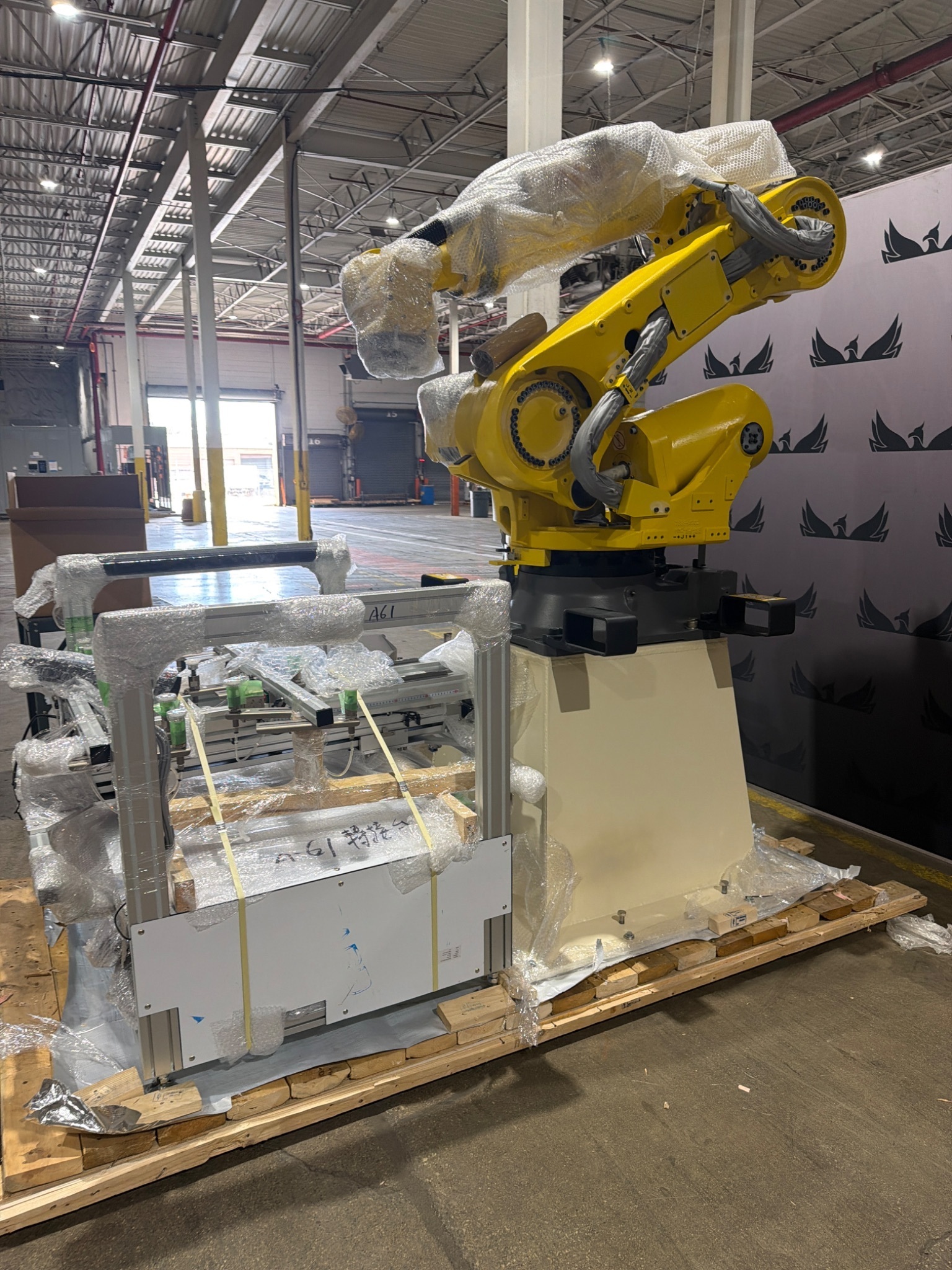 FANUC R‑2000iC/165F Complete with R‑30iB Plus Controller USED 7