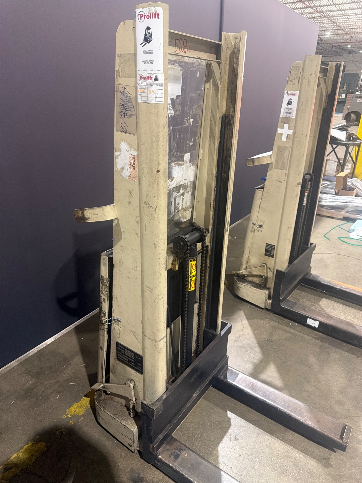 CROWN 15B Electric Forklift Walk‑Behind 1500 lb Capacity USED 2
