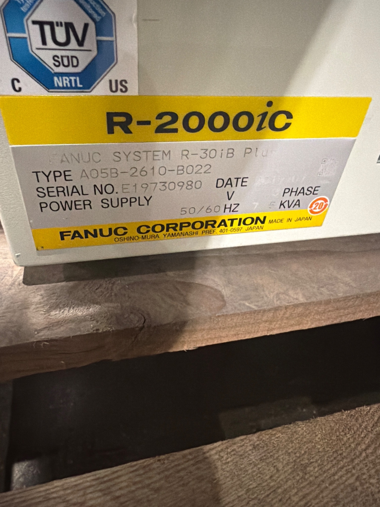 FANUC R‑2000iC/165F Complete with R‑30iB Plus Controller USED 14