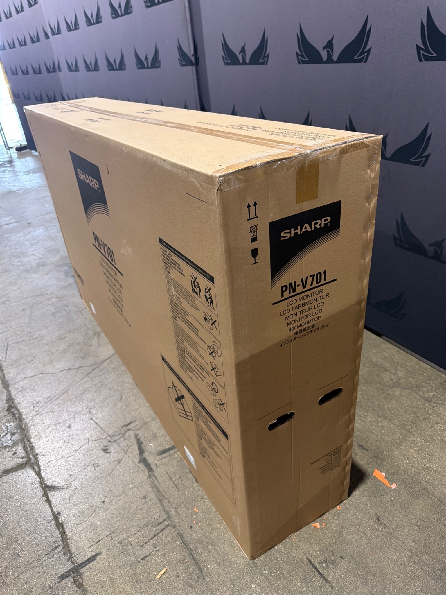 SHARP PN-V701 70" LCD Commercial Display Monitor NEW 2