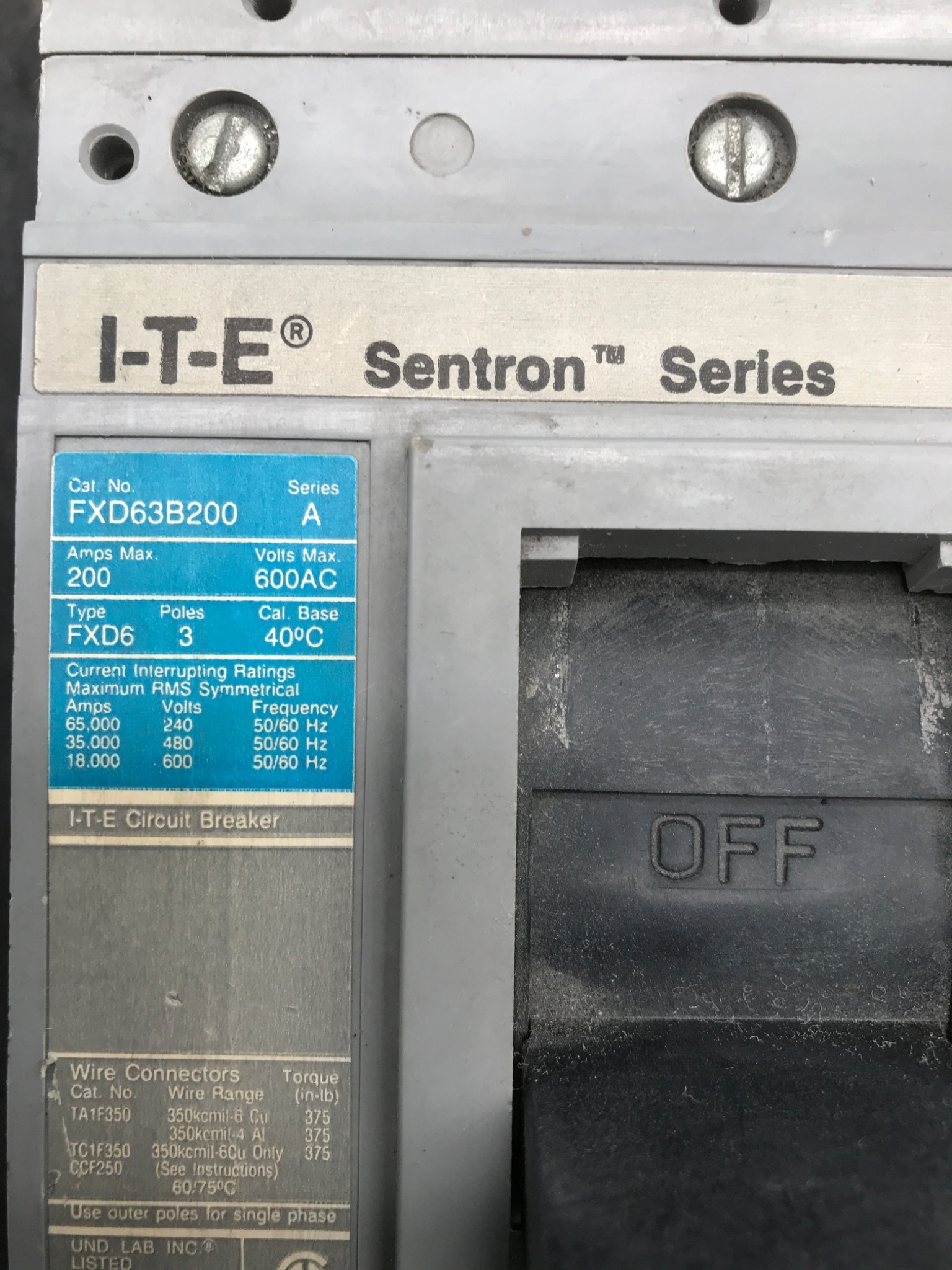 SIEMENS FXD63B200 Molded Case Circuit Breaker USED 3