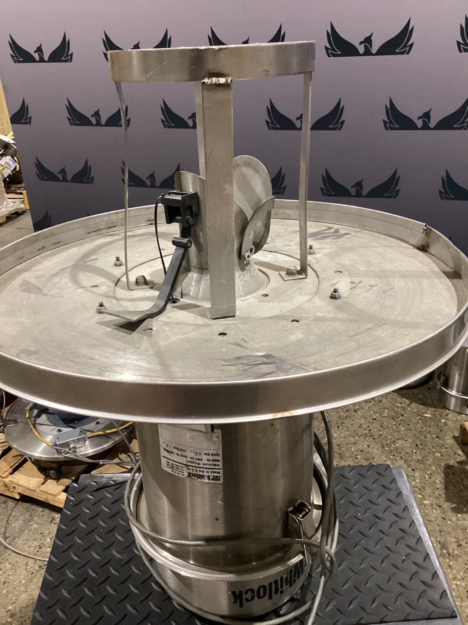AEC WHITLOCK SRH-04 Vacuum Hopper Loader USED 2