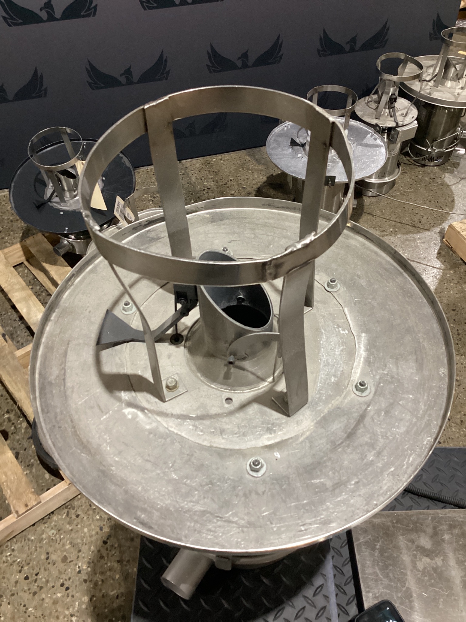 AEC WHITLOCK SRH-04 Vacuum Hopper USED 1