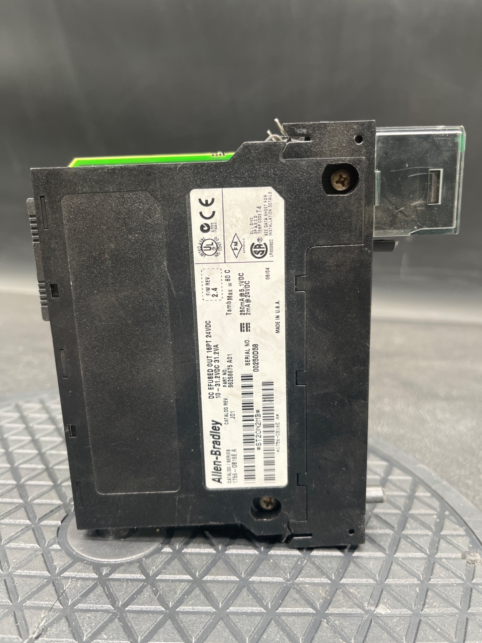 ALLEN BRADLEY 1756-OB16E Series A 16-Point DC Output Module USED 1