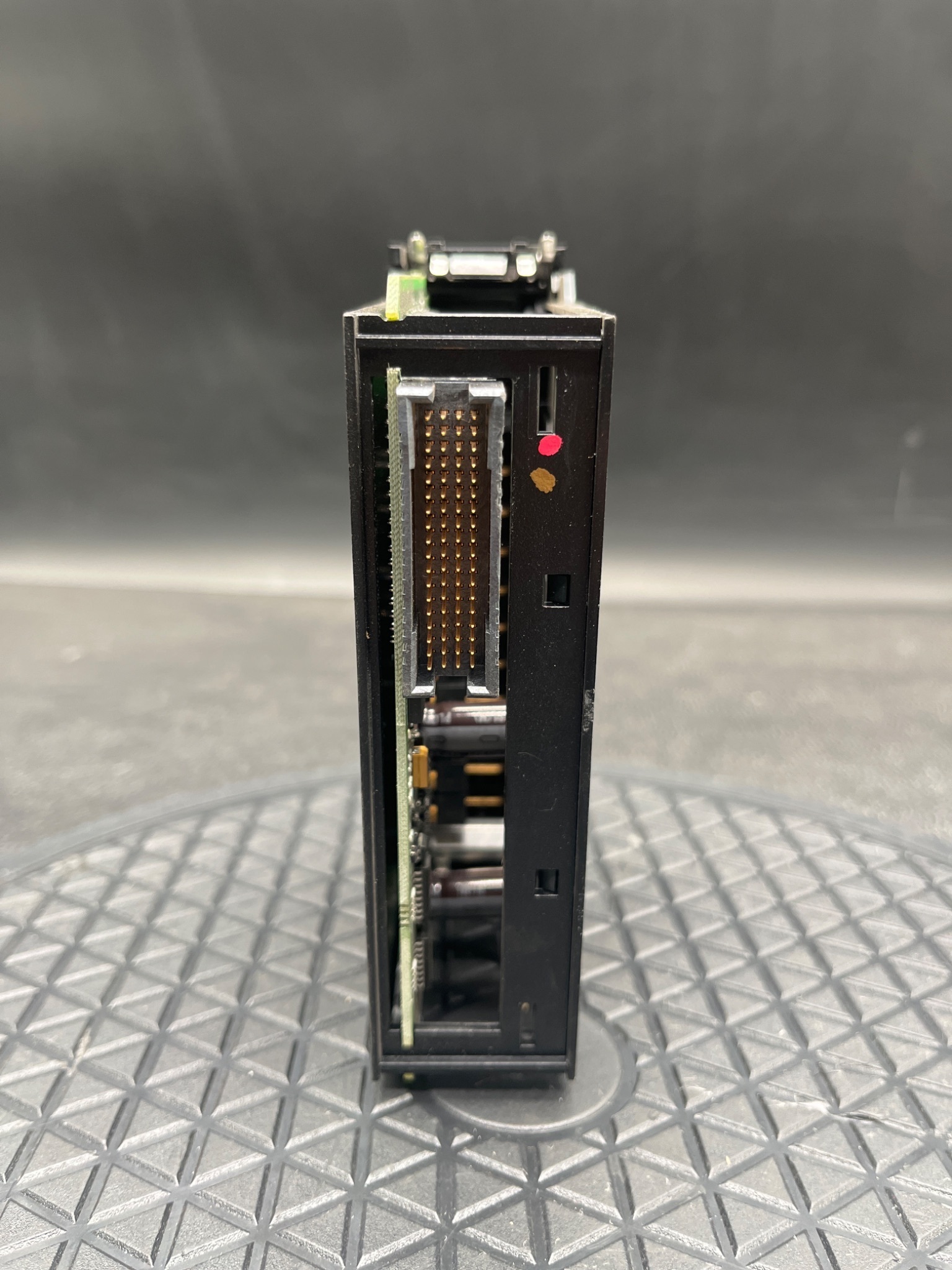 ALLEN BRADLEY 1756-OB16E Series A 16-Point DC Output Module USED 2